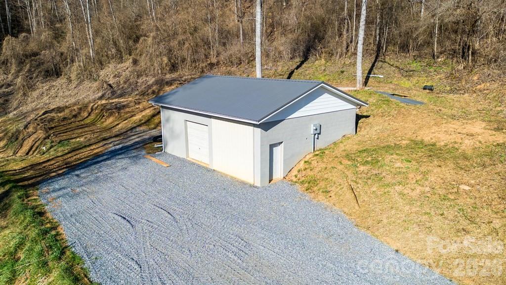 175 Trinity Drive — Sylva
