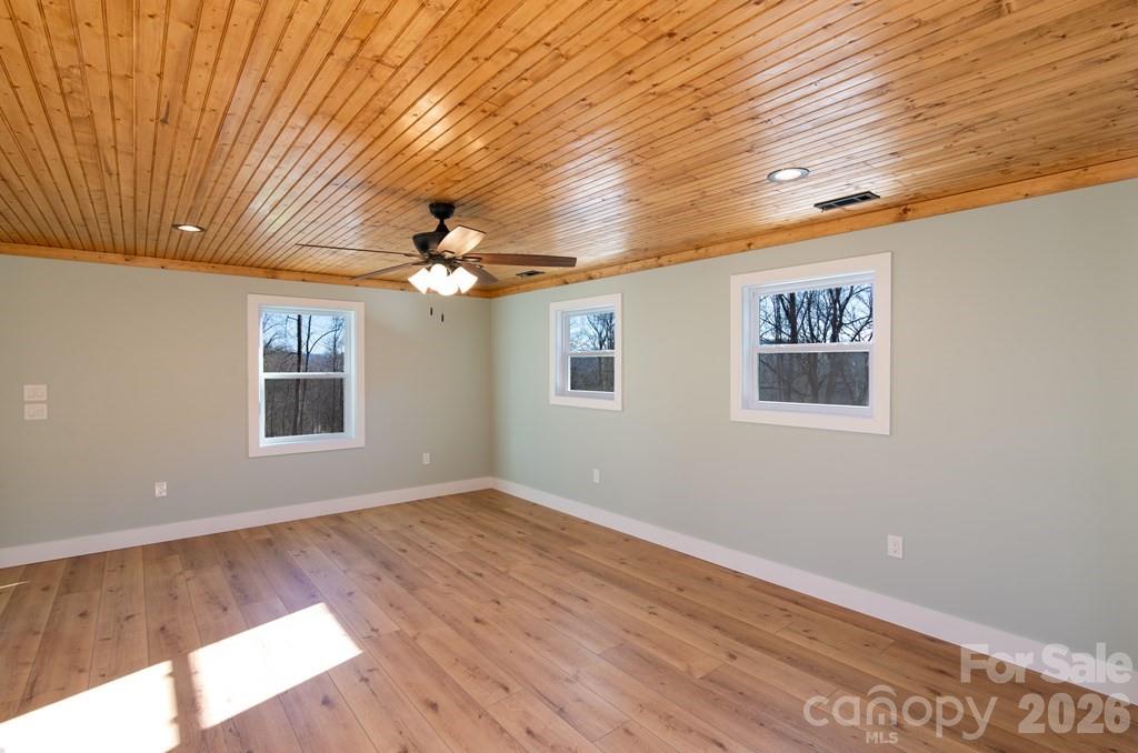 175 Trinity Drive — Sylva