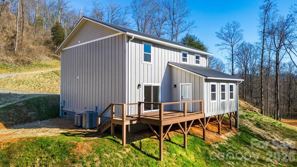 175 Trinity Drive — Sylva