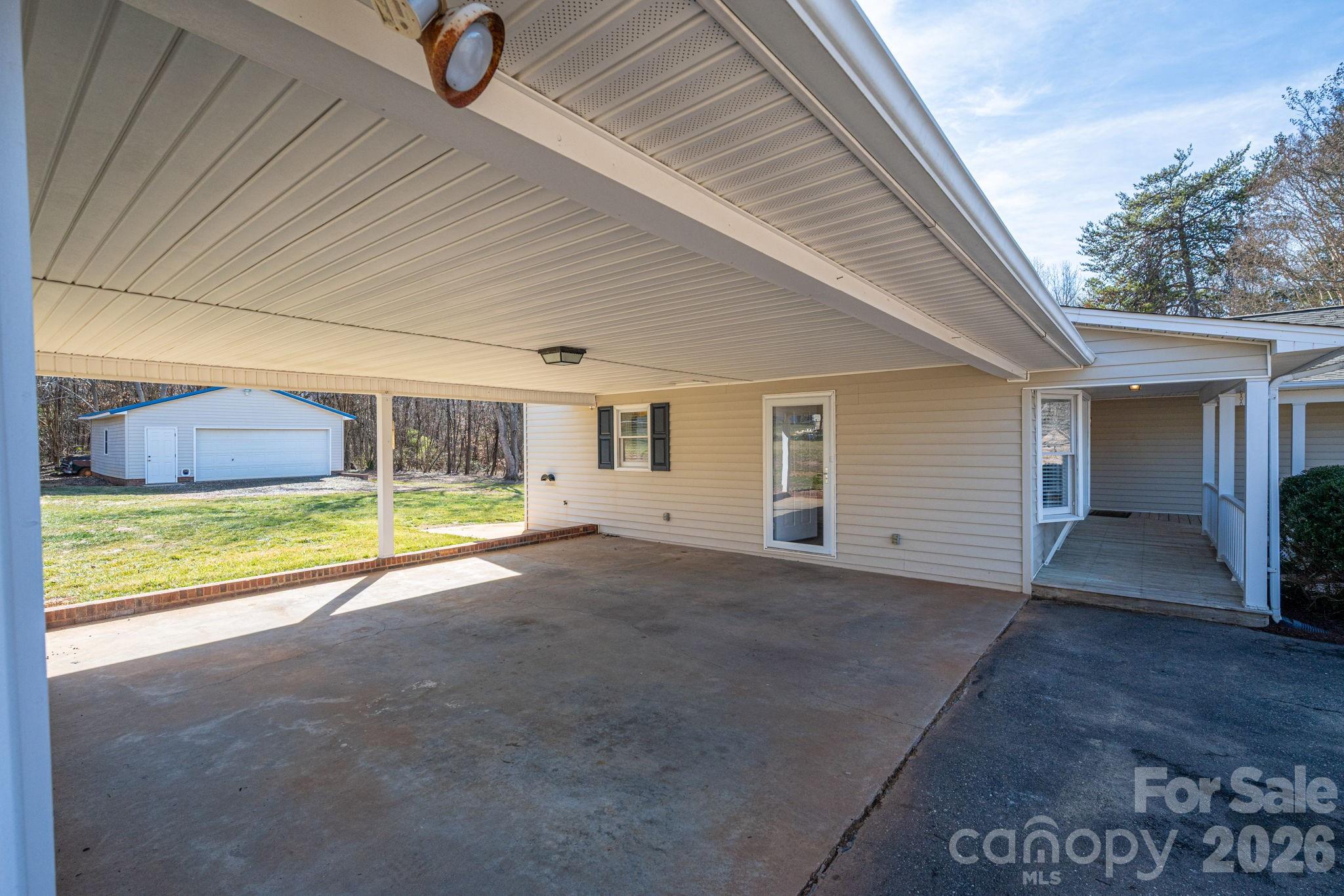2596 Prince Drive — Lincolnton