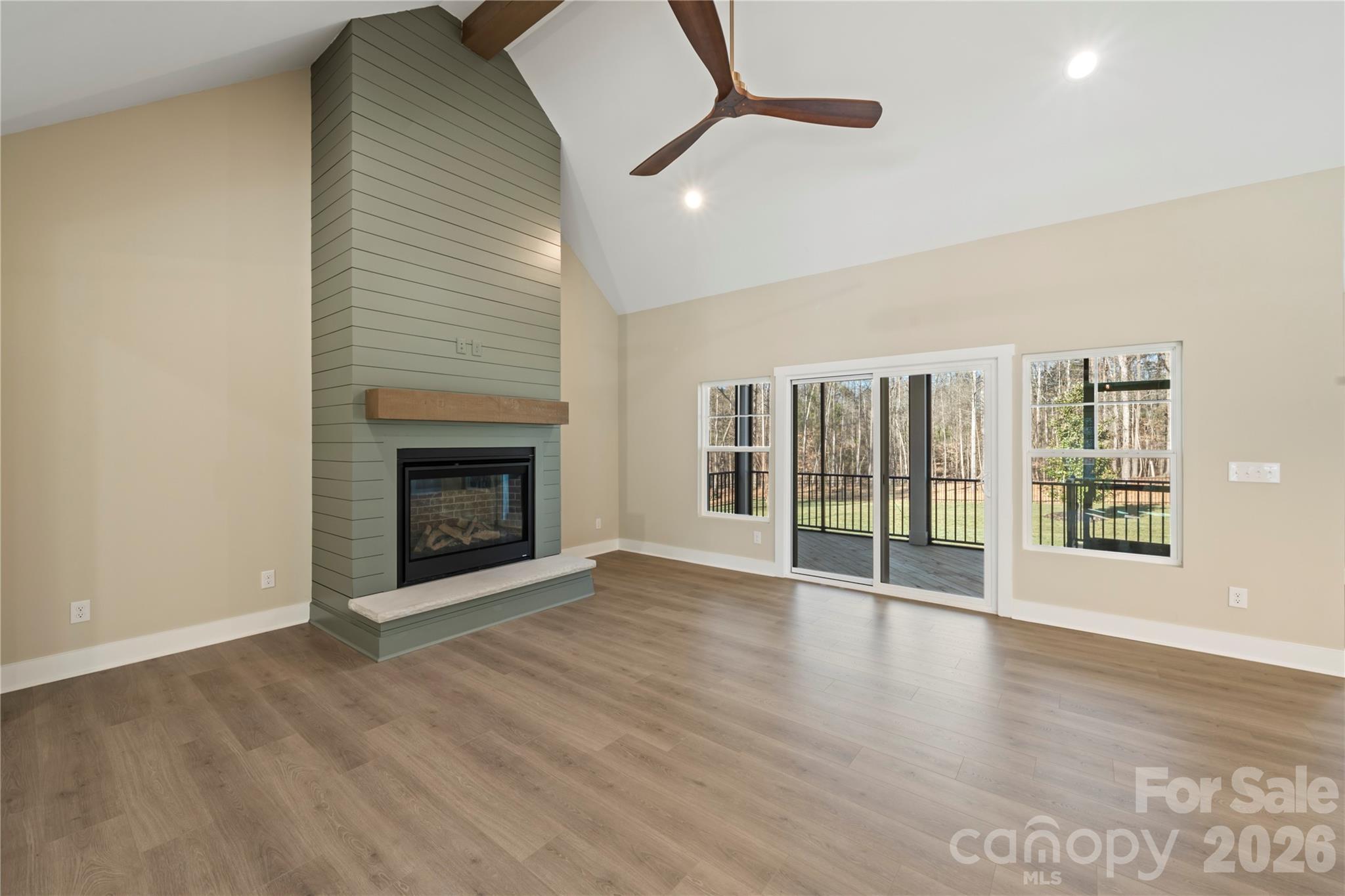 2592 Moon Creek Lane #22 — Clover