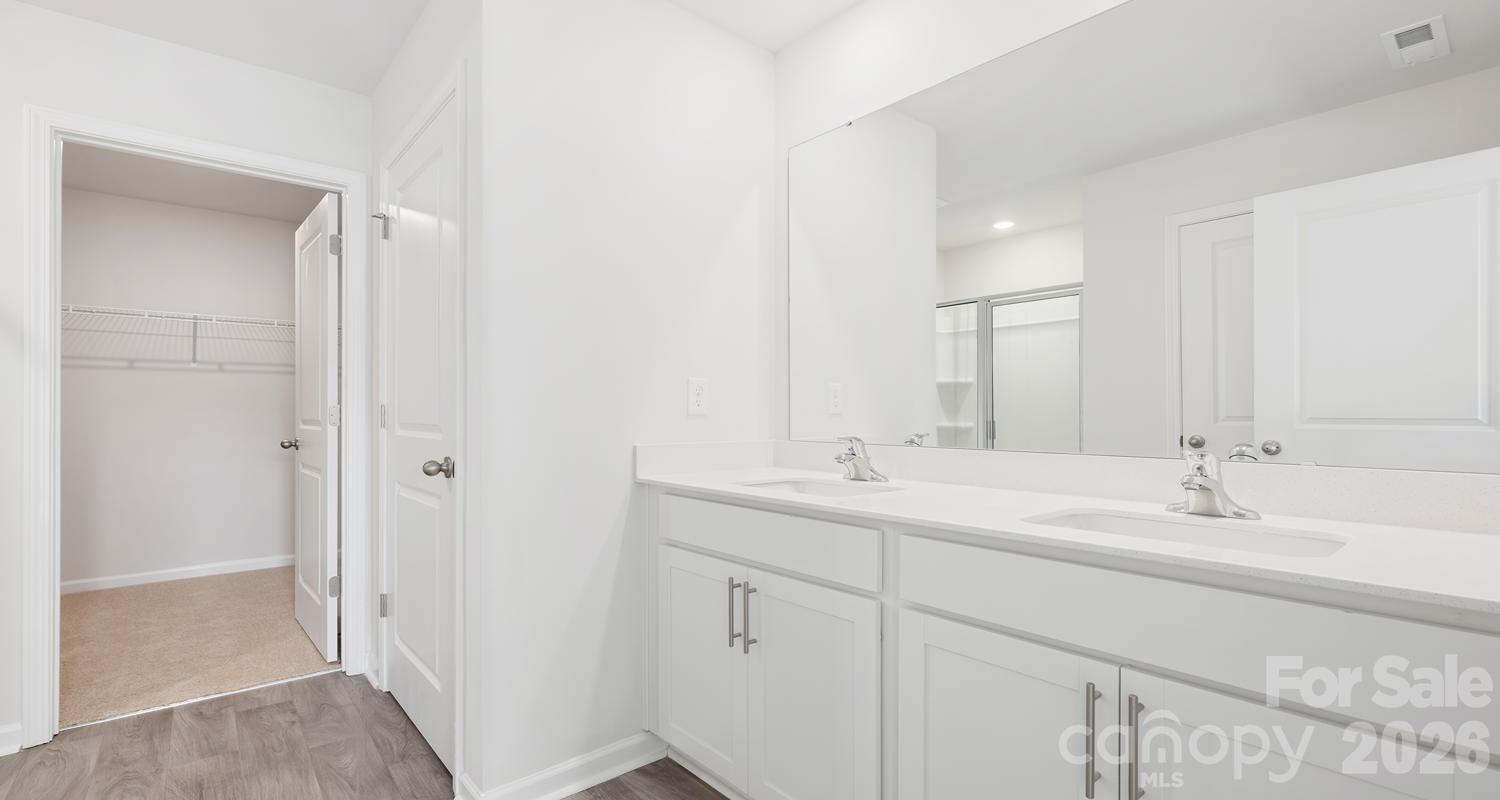 297 Lantanna Avenue #10 — Lexington