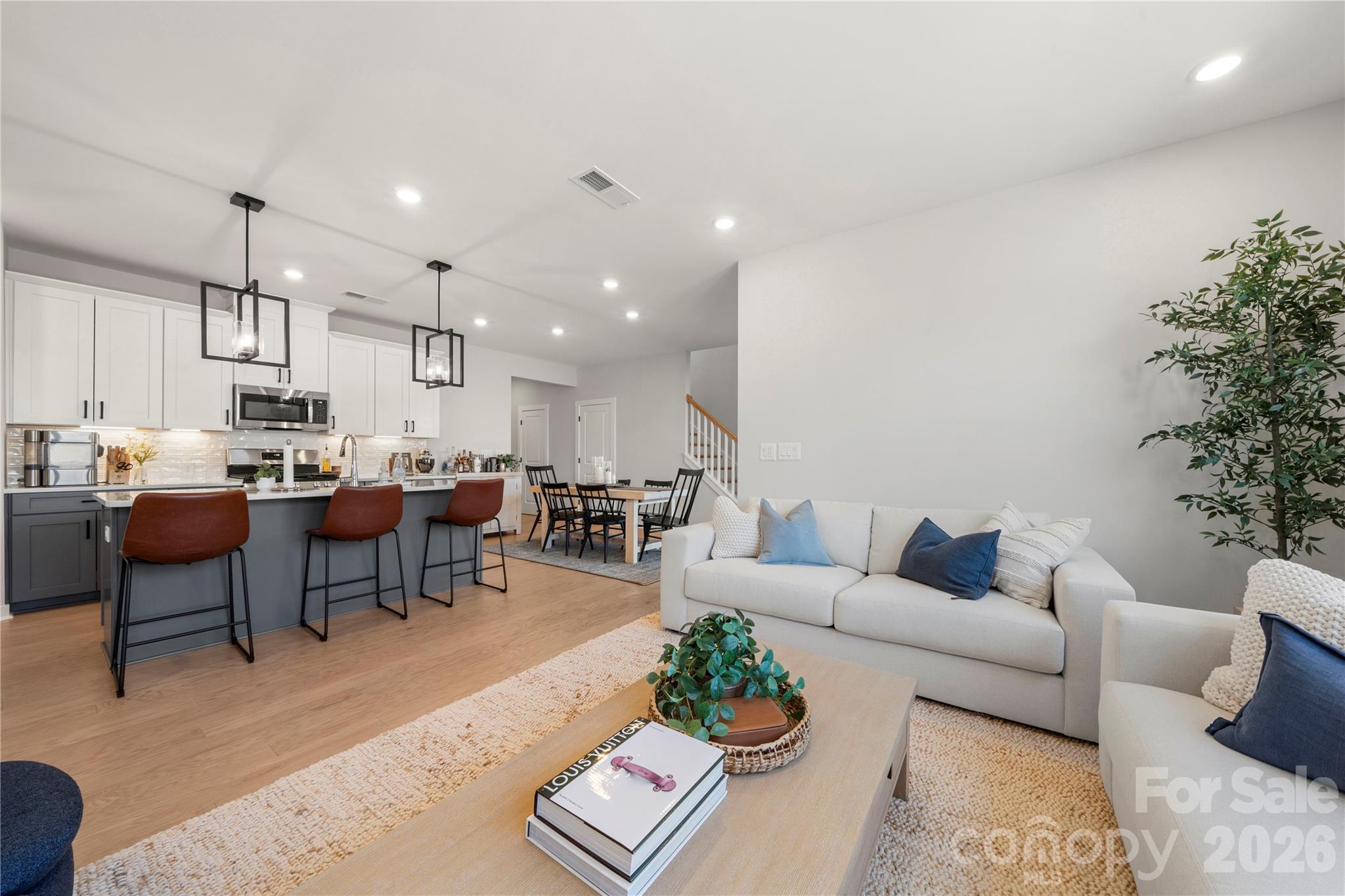 14028 Lake Home Lane — Charlotte