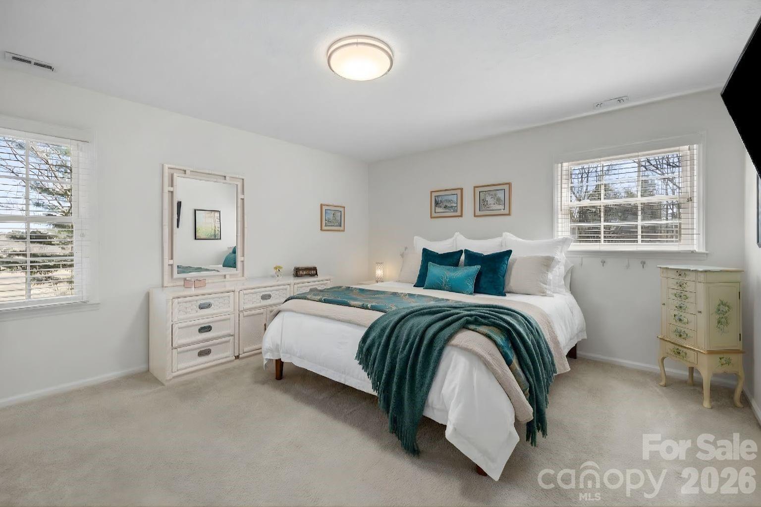 3039 Longwood Drive — Shelby