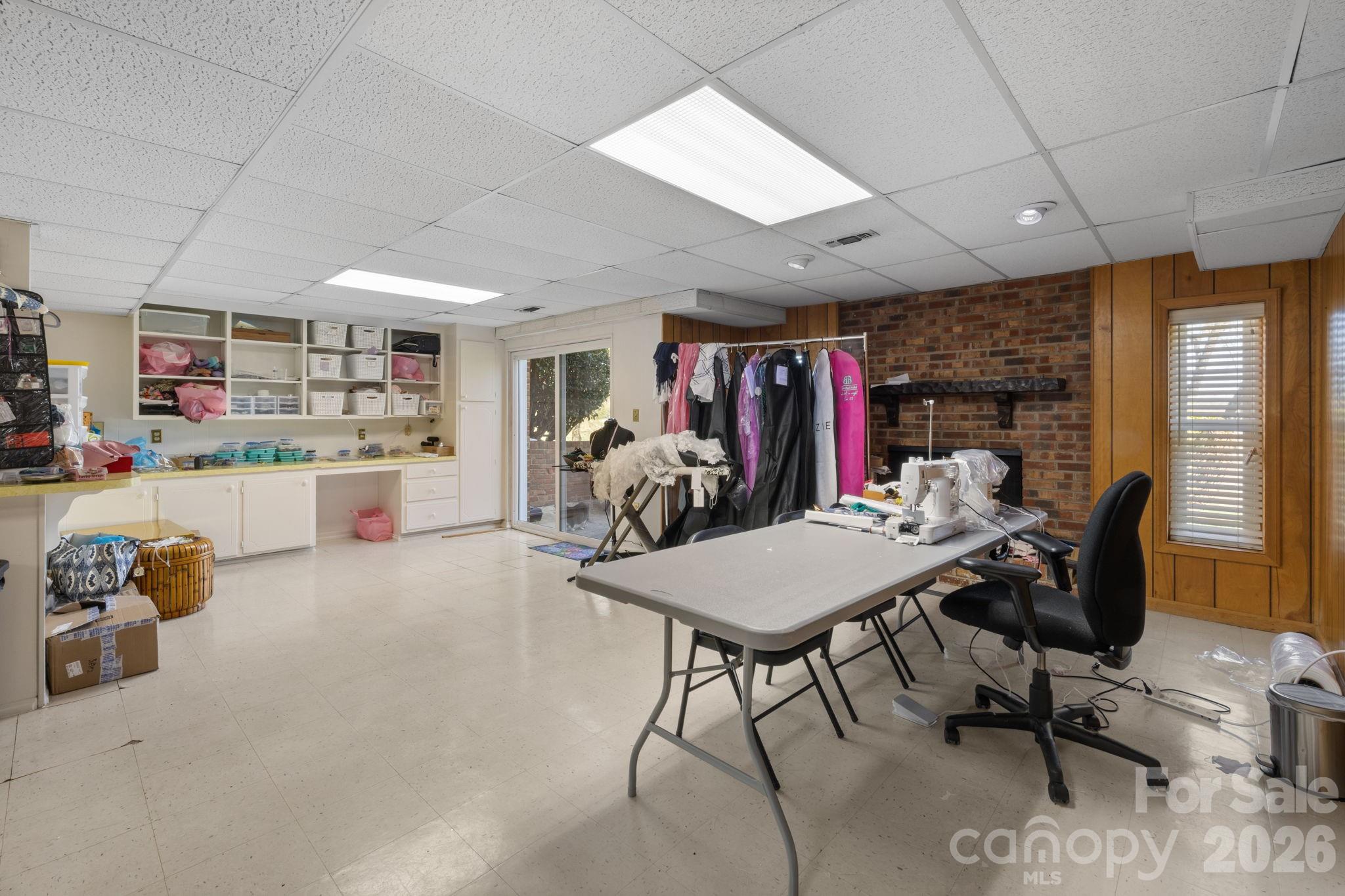 3039 Longwood Drive — Shelby