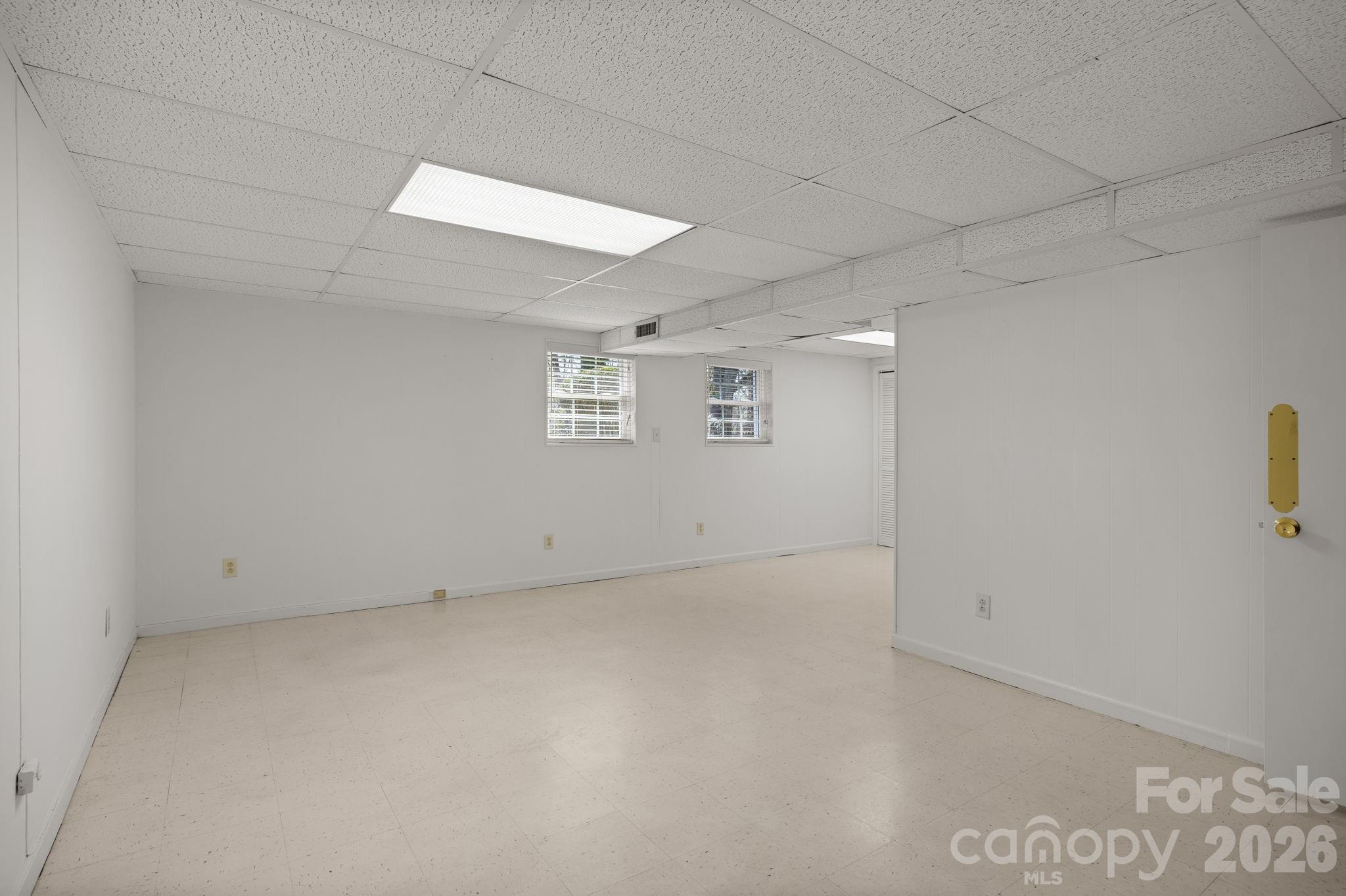 3039 Longwood Drive — Shelby