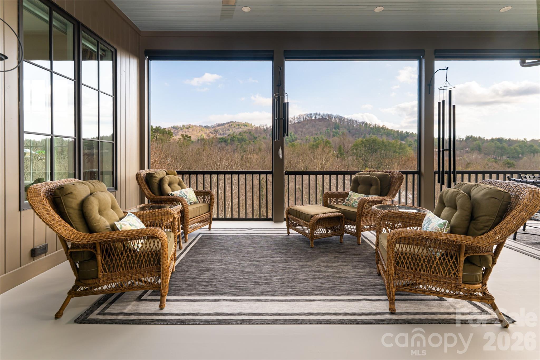 22 Snap Dragon Court — Asheville