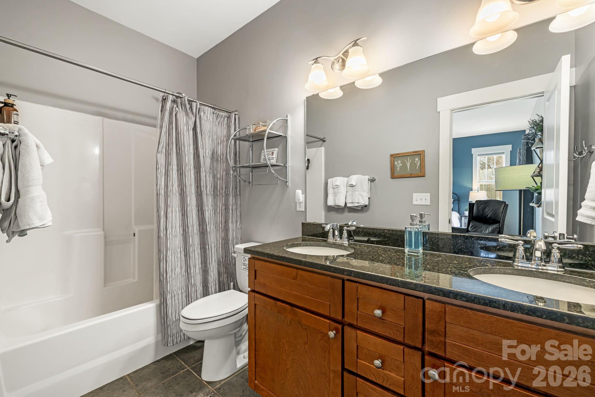 17 Byrdcliffe Lane — Asheville