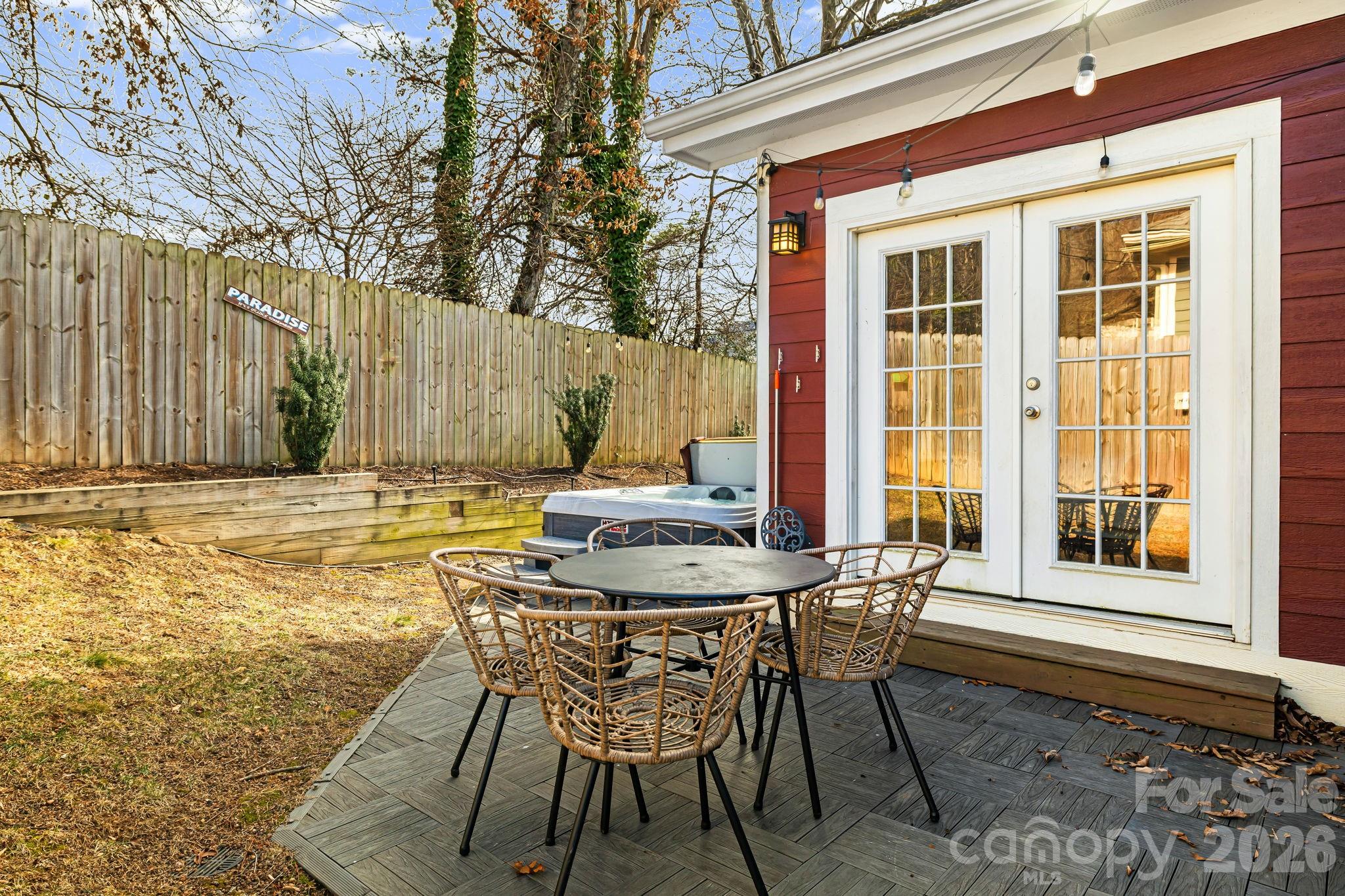 17 Byrdcliffe Lane — Asheville