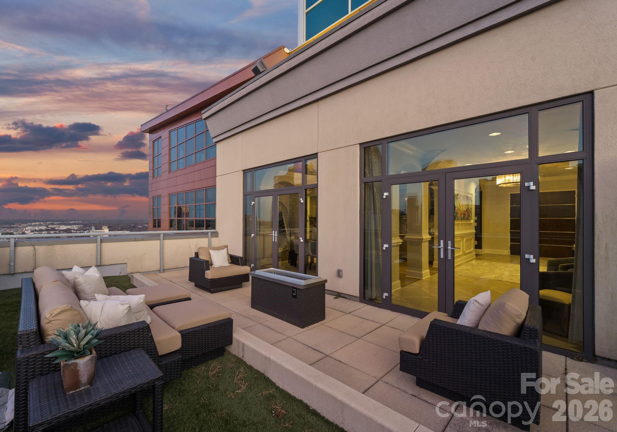 222 S Caldwell Street #2203 — Charlotte