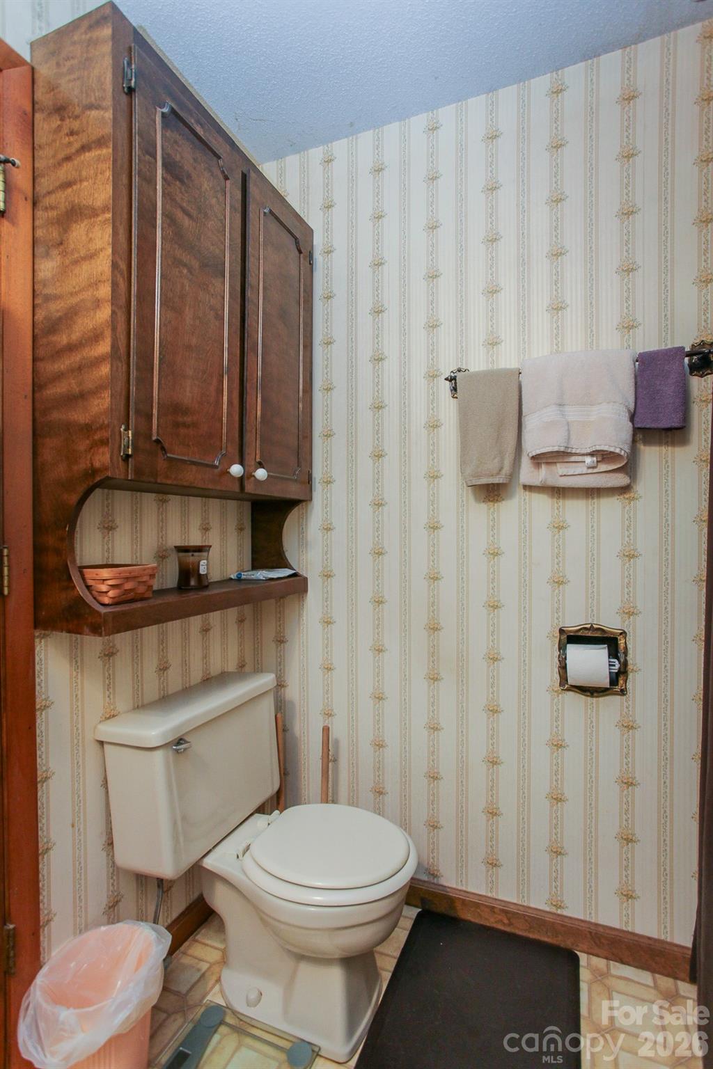 146 W Stecoah Heights — Robbinsville