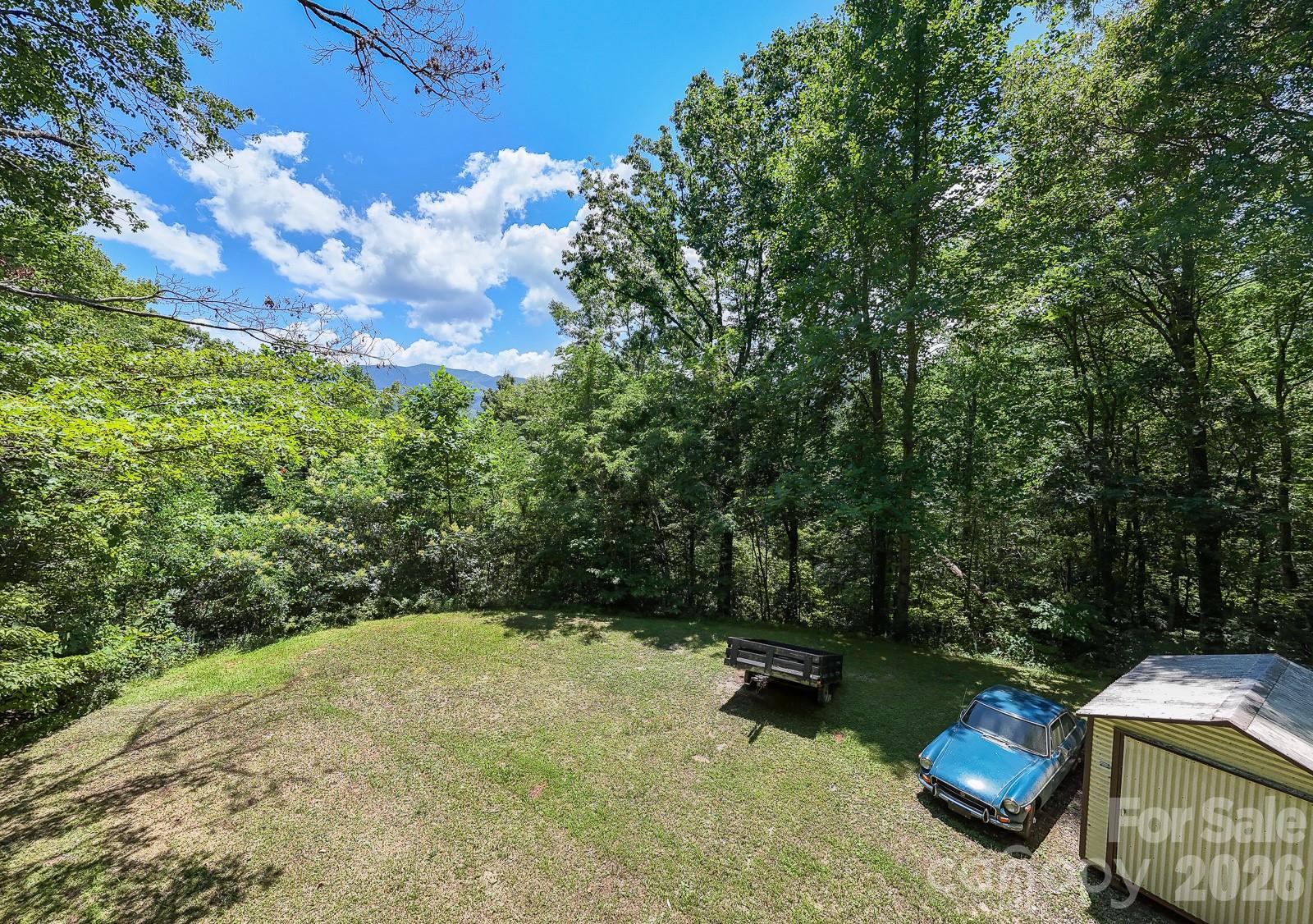 146 W Stecoah Heights — Robbinsville