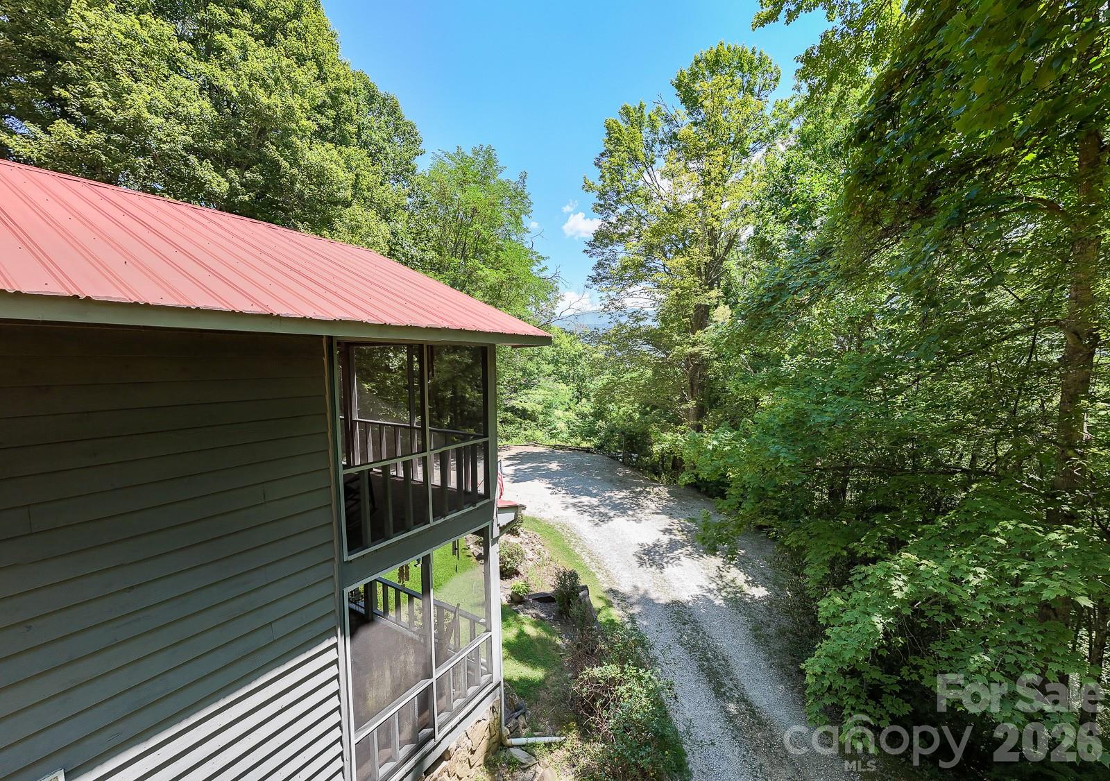 146 W Stecoah Heights — Robbinsville