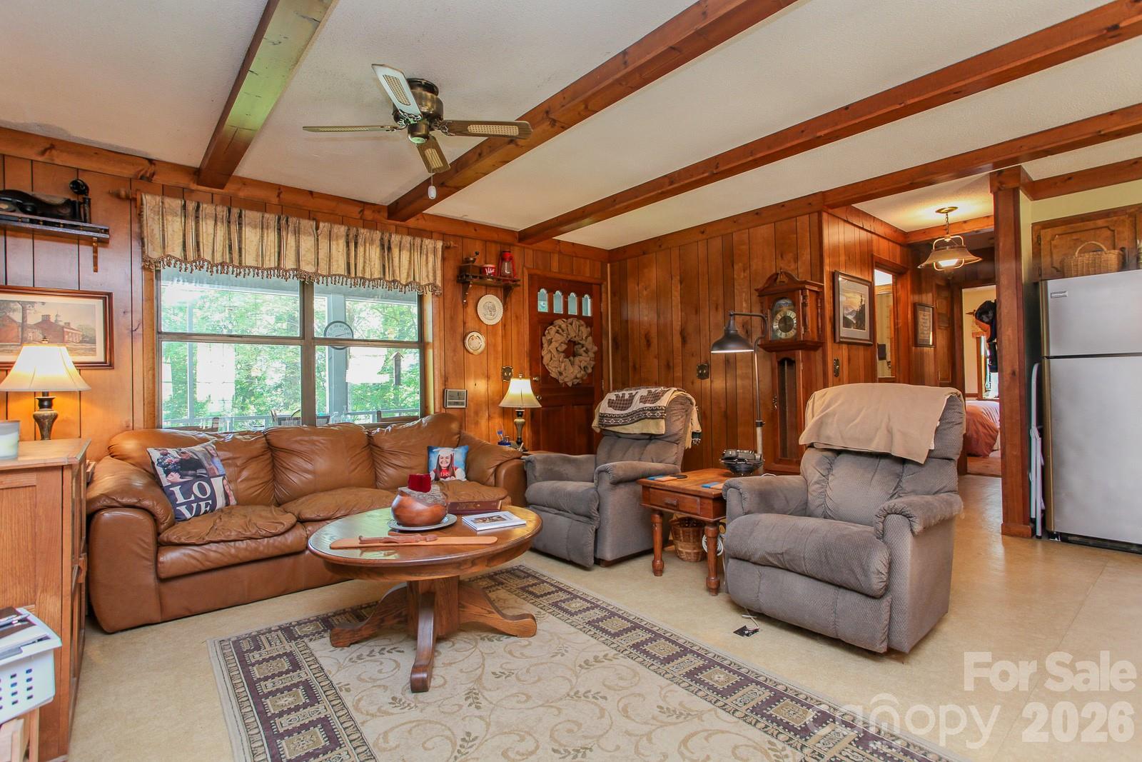 146 W Stecoah Heights — Robbinsville