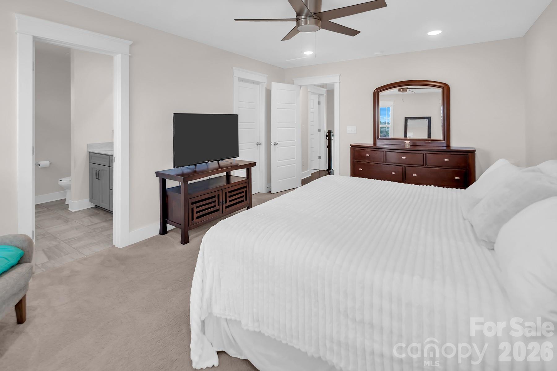 2206 Bexar Trail — Matthews