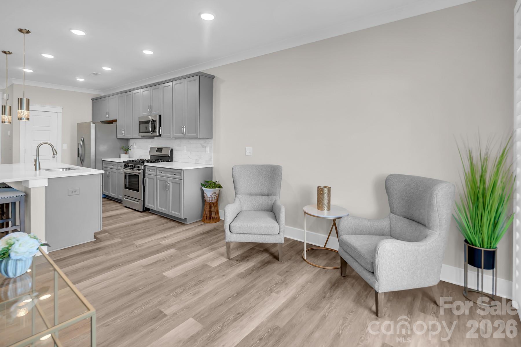 2206 Bexar Trail — Matthews