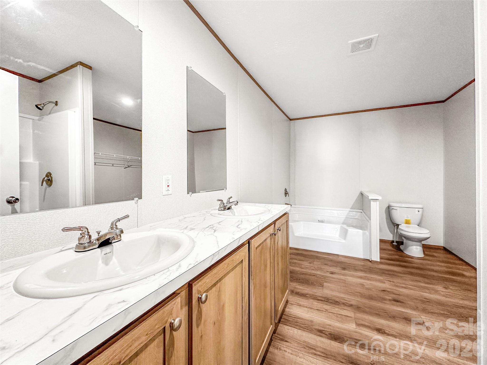 3925 Taylorsville Highway — Statesville