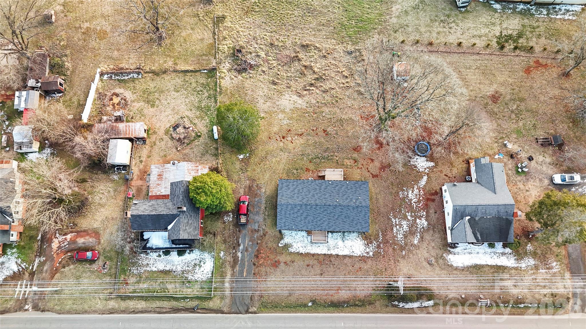 3925 Taylorsville Highway — Statesville