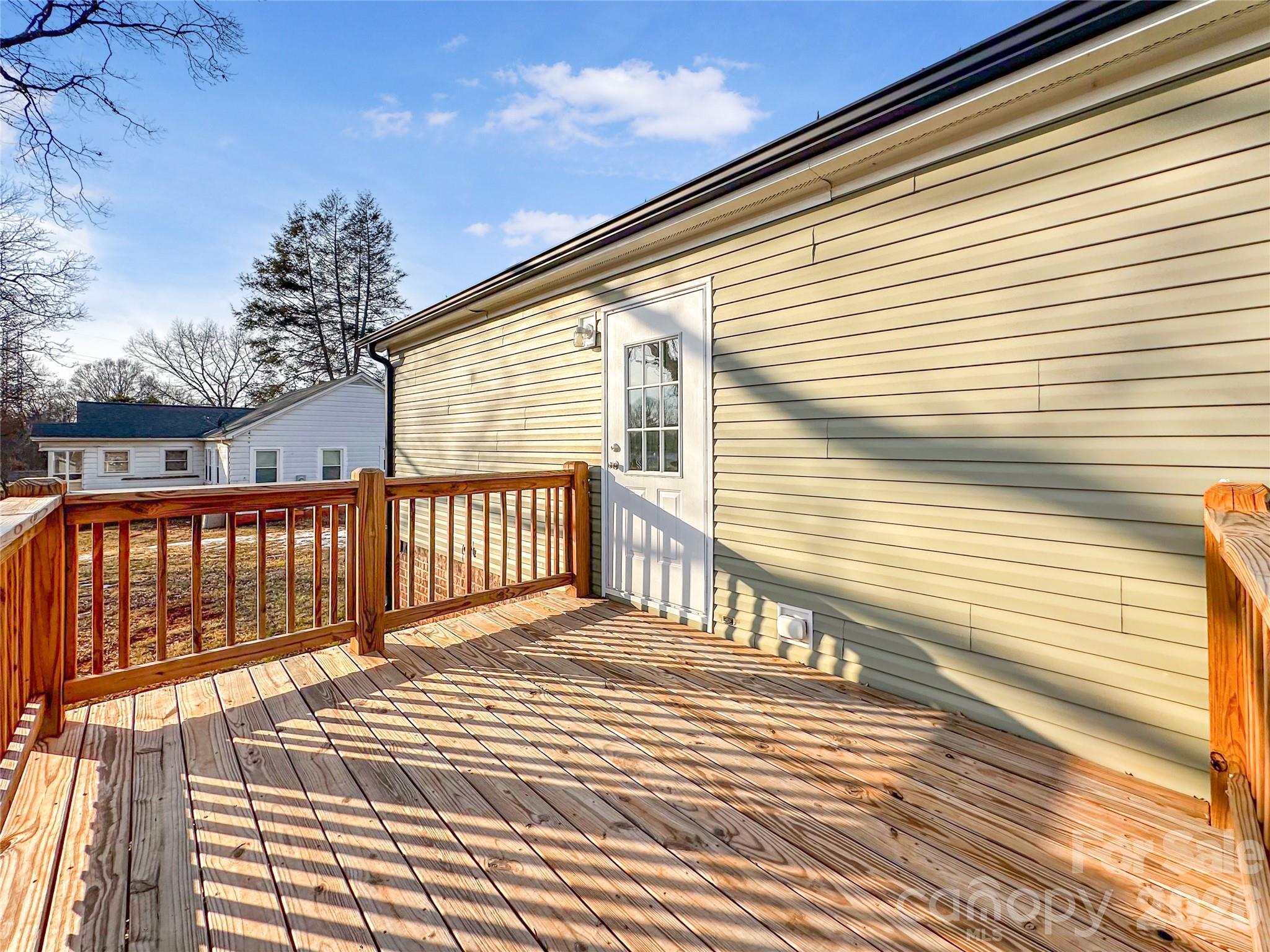 3925 Taylorsville Highway — Statesville