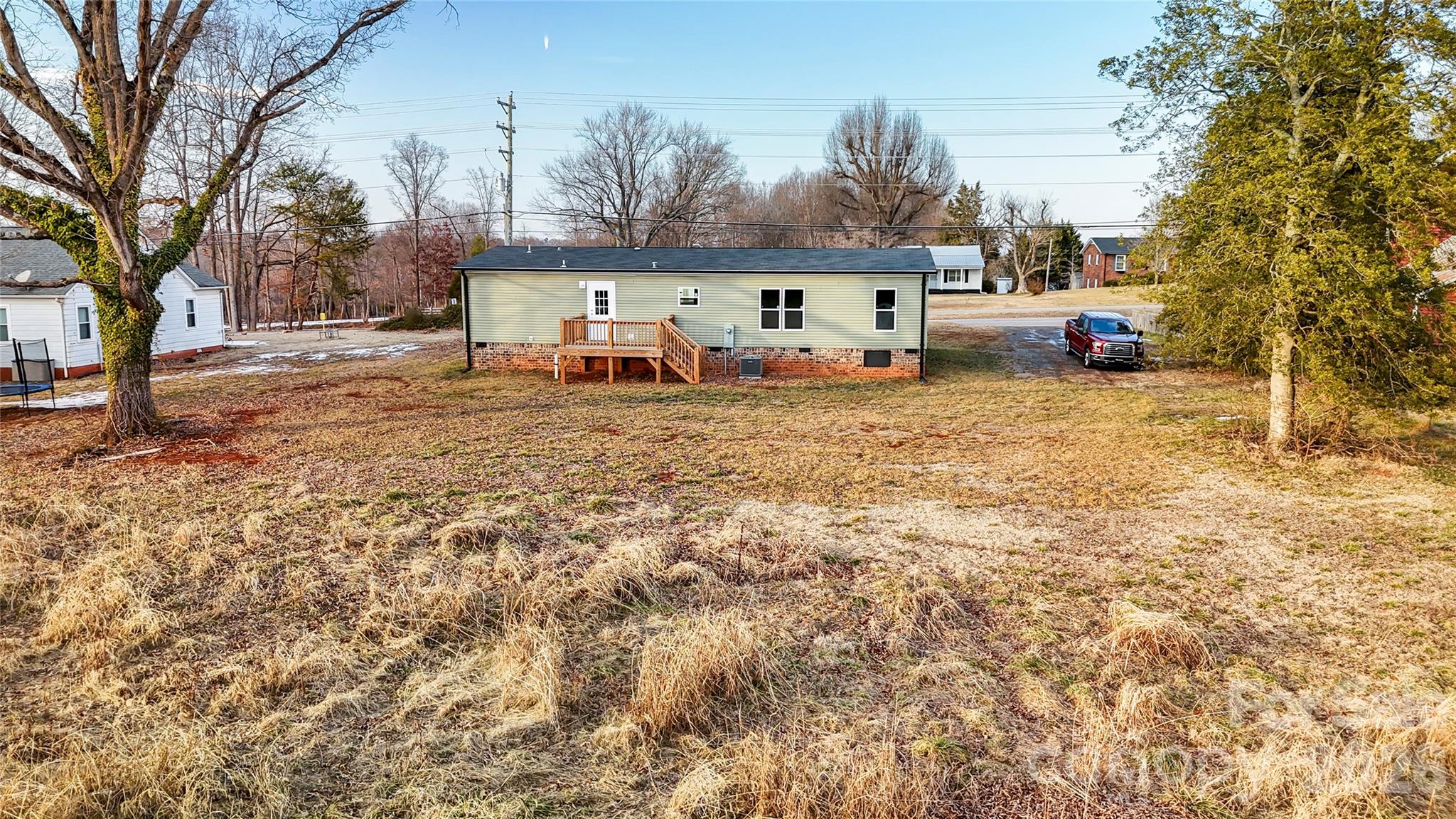 3925 Taylorsville Highway — Statesville