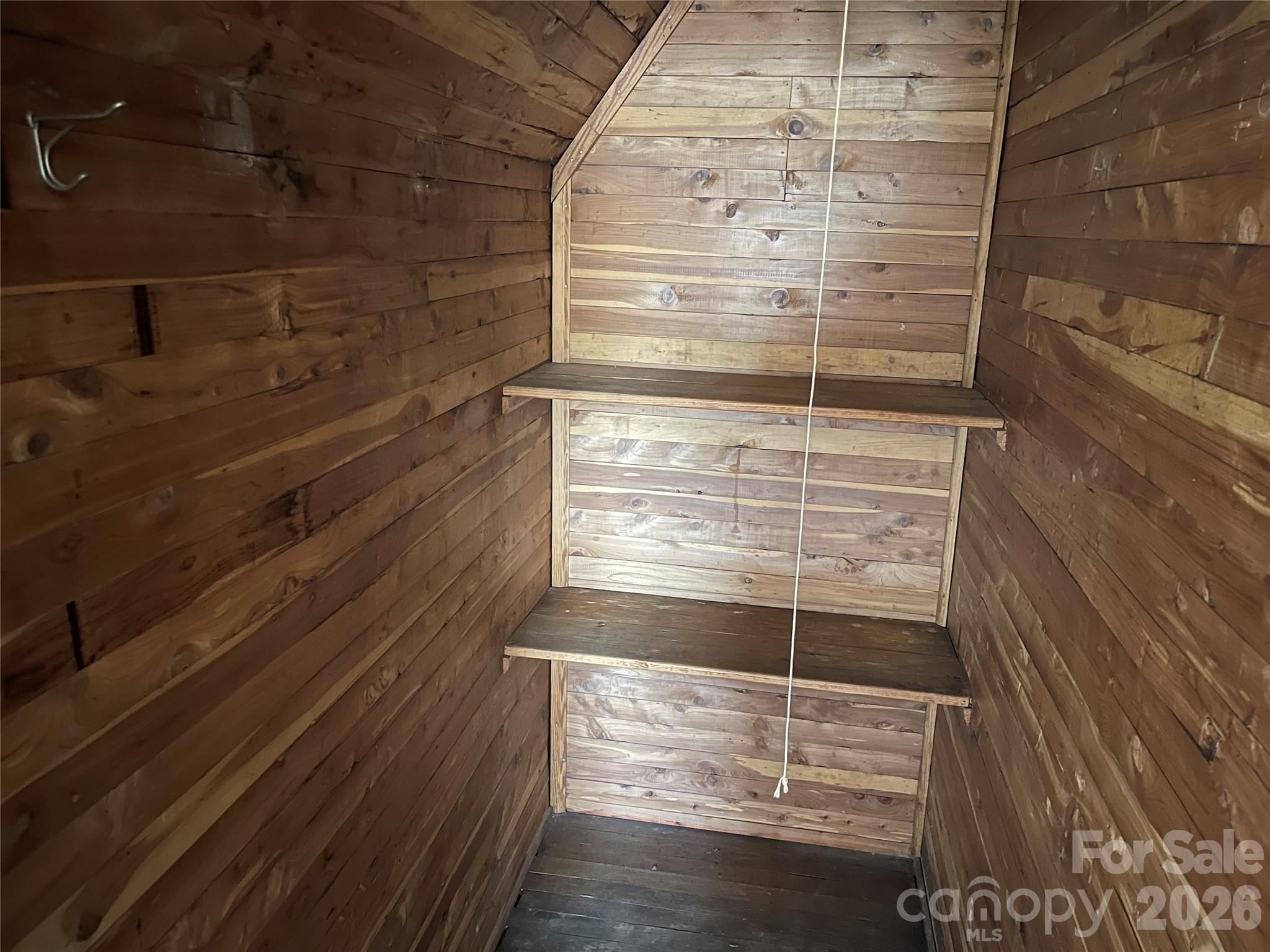 110 N Academy Street — Mooresboro