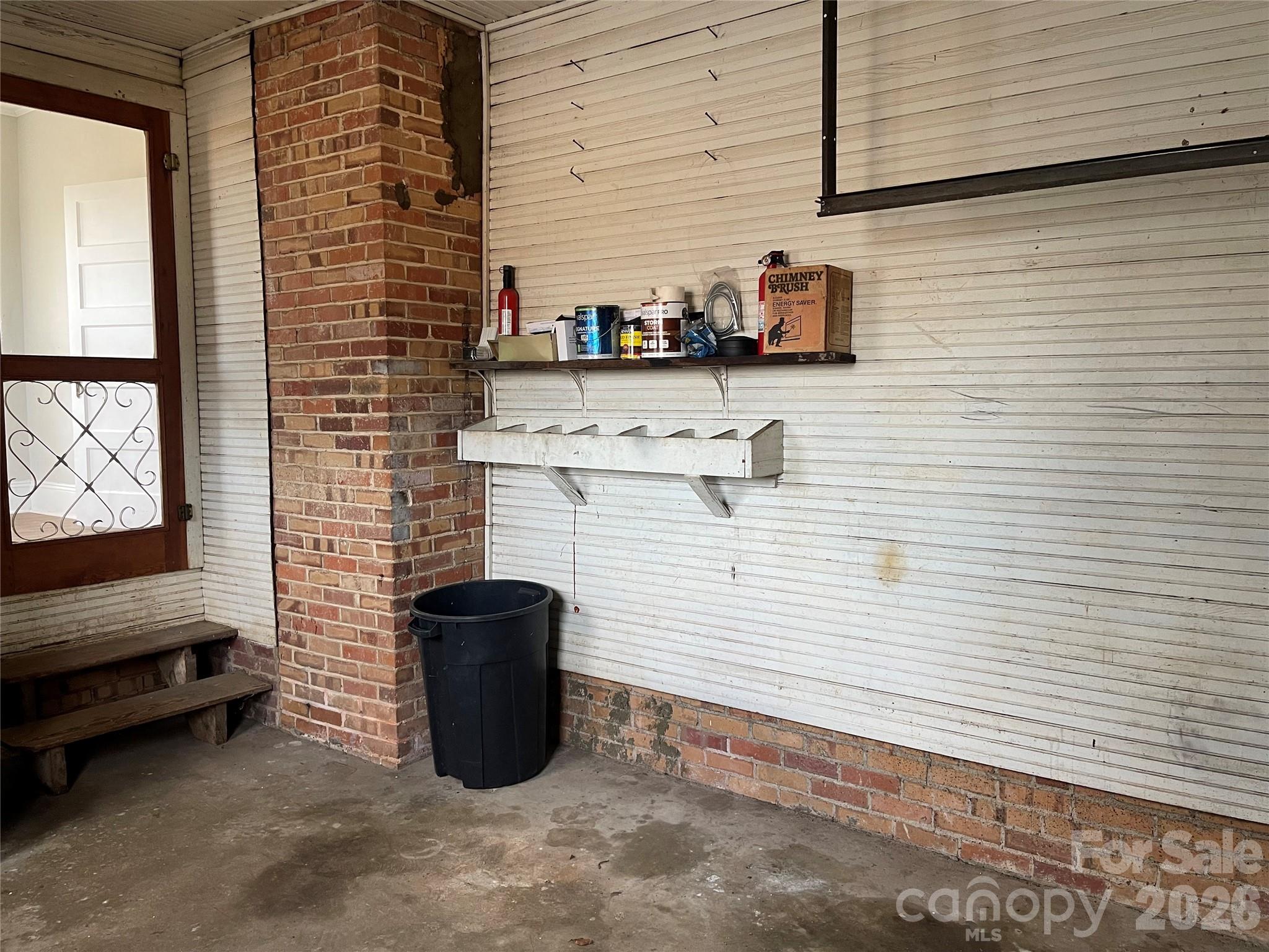 110 N Academy Street — Mooresboro