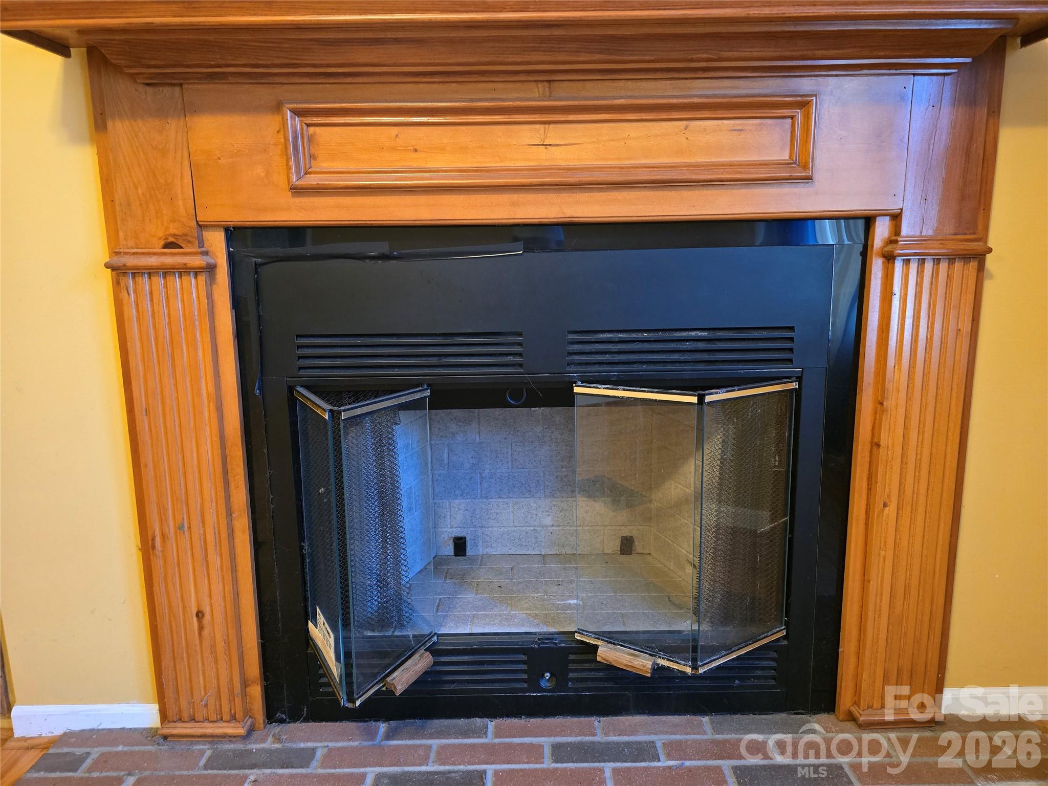285 Skyuka Road — Statesville