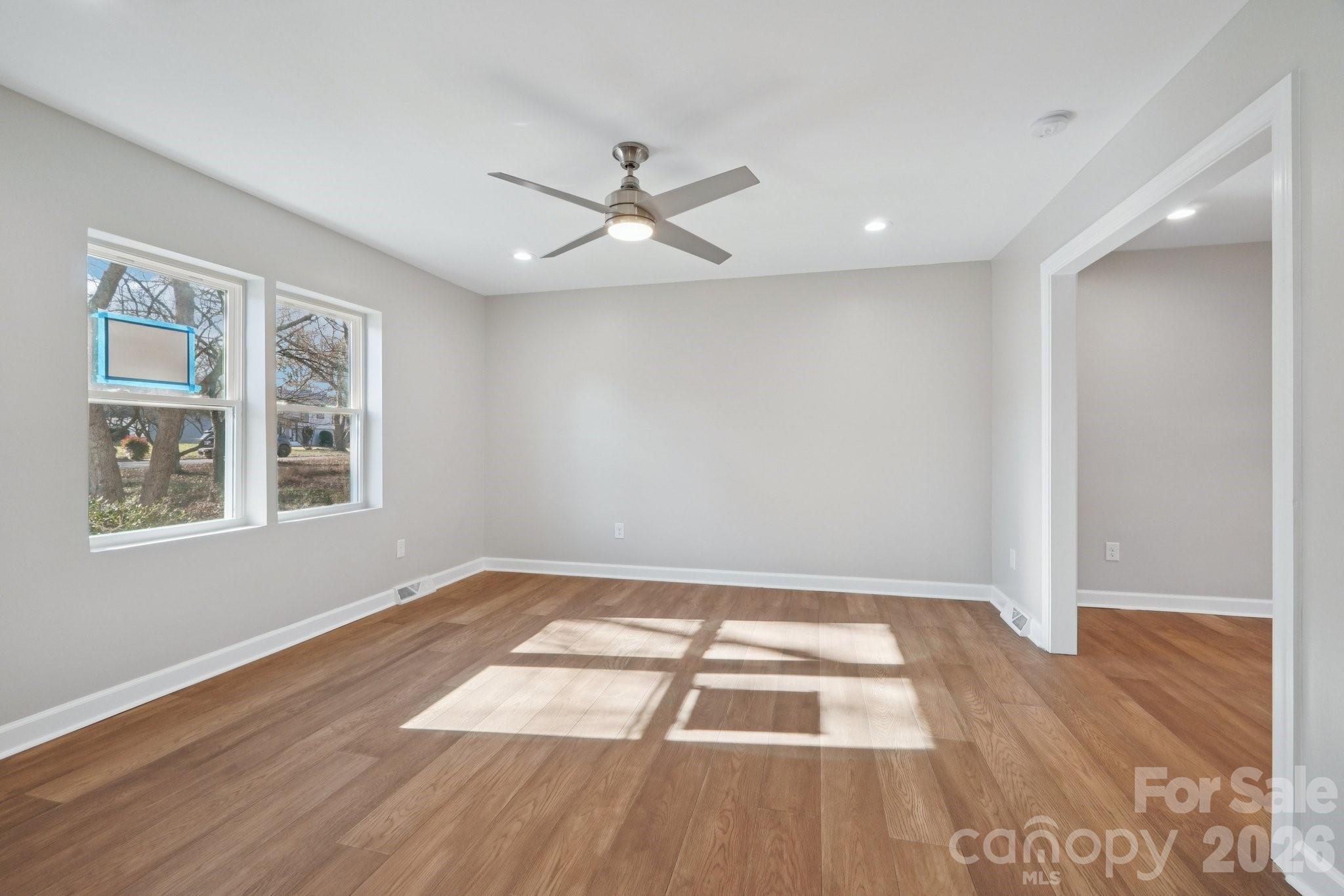 1216 Old Farm Road — Charlotte