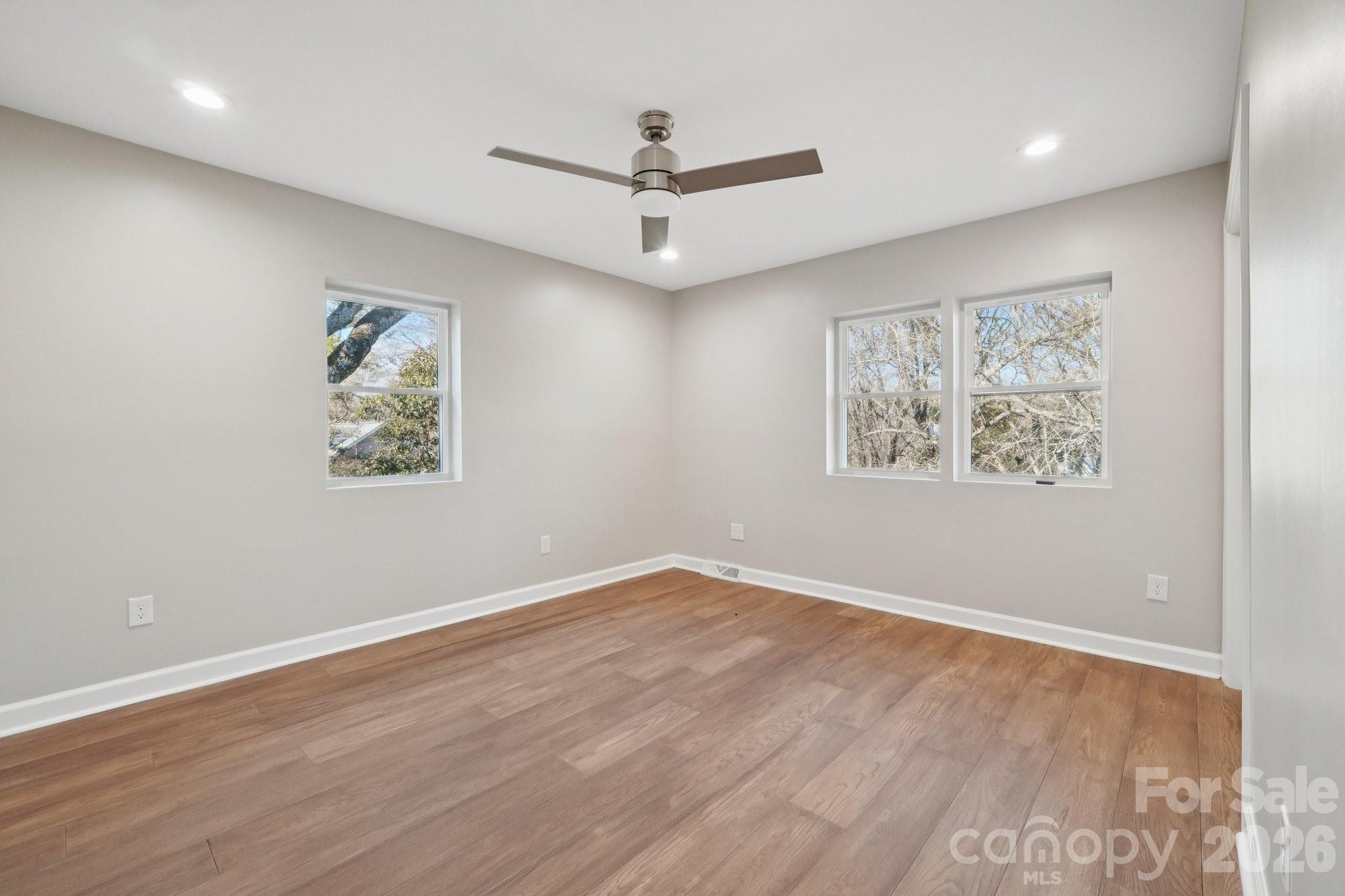 1216 Old Farm Road — Charlotte