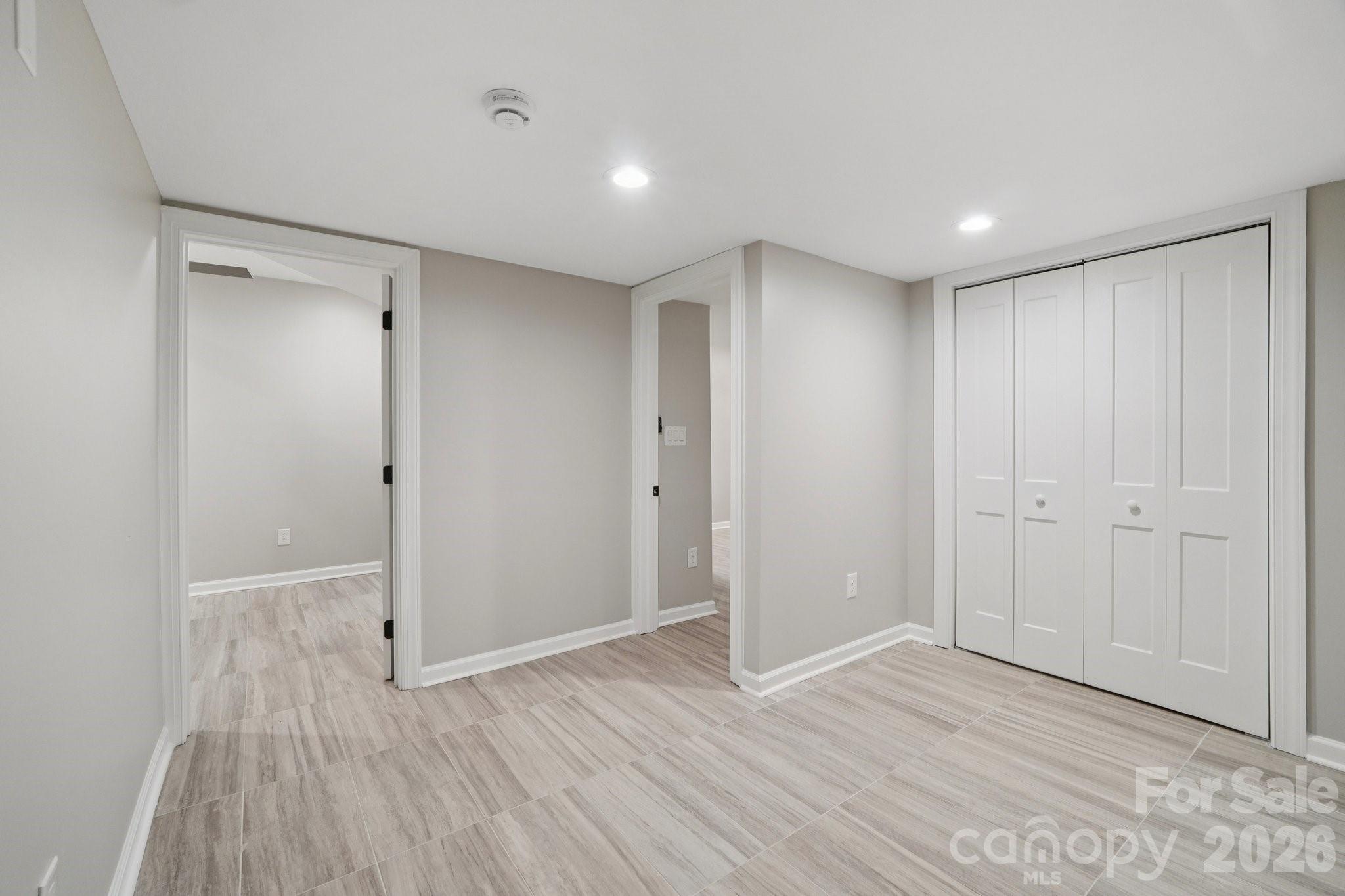 1216 Old Farm Road — Charlotte