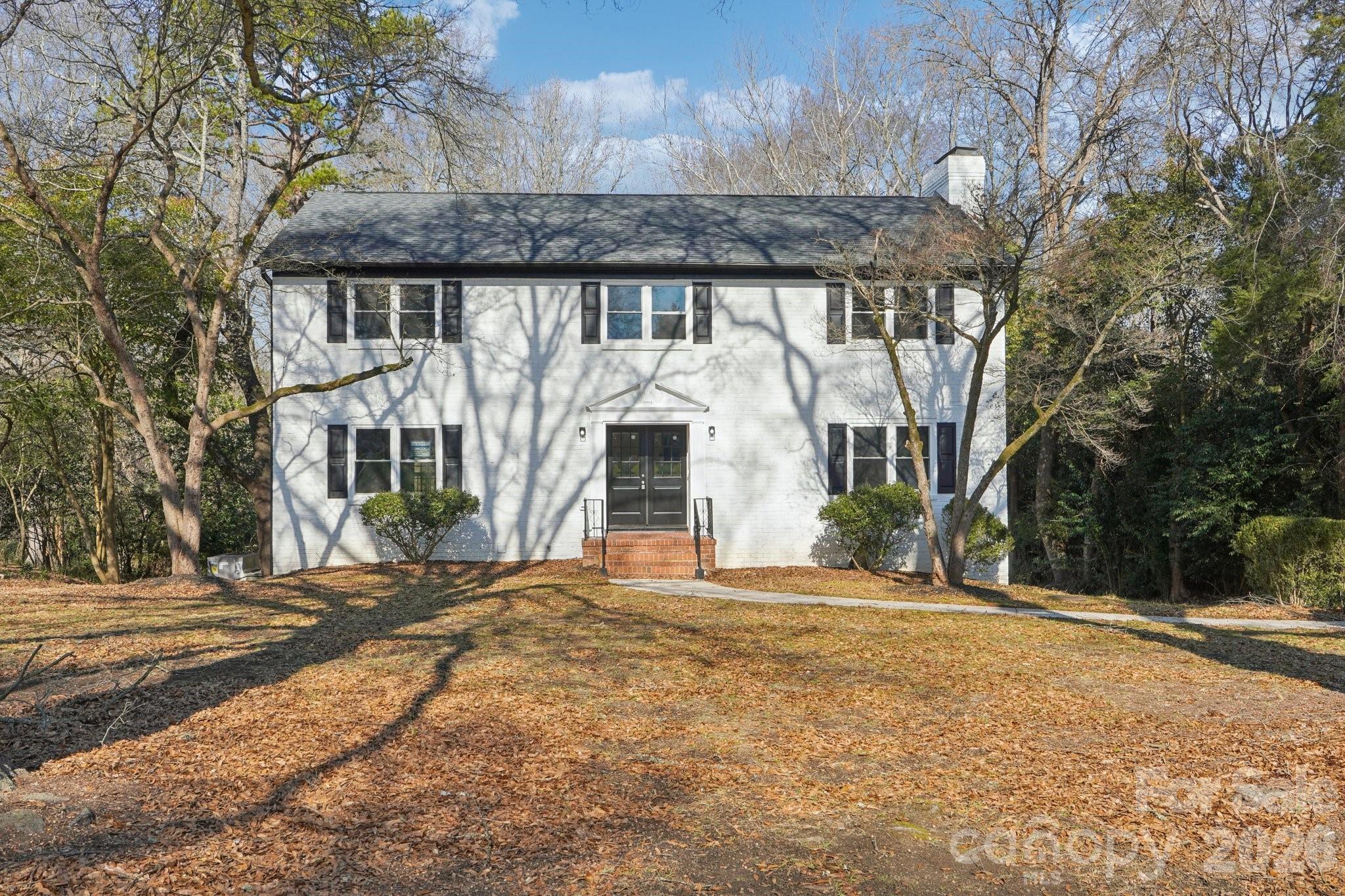1216 Old Farm Road — Charlotte