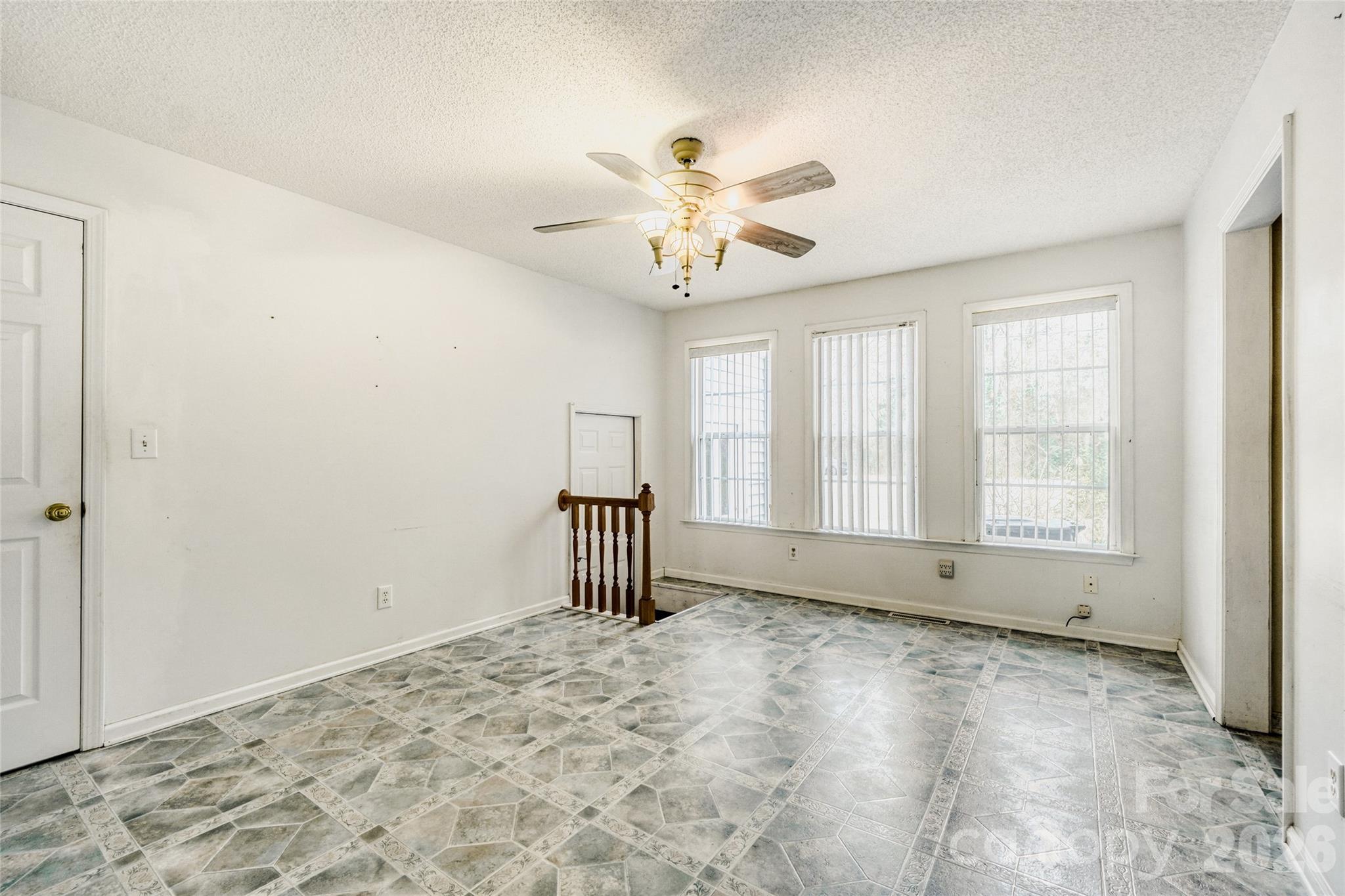 104 McArthur Avenue SE — Concord