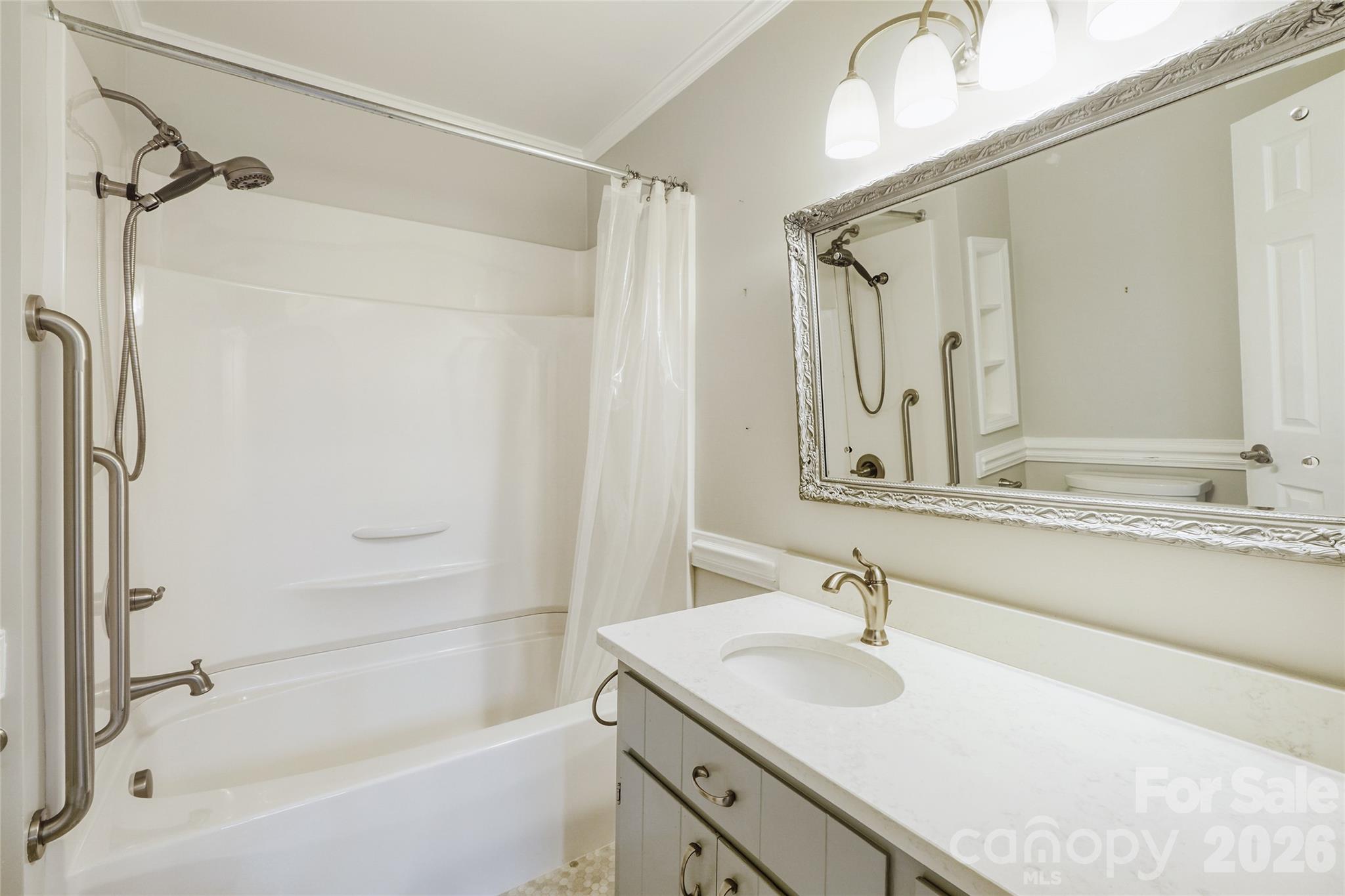 104 McArthur Avenue SE — Concord