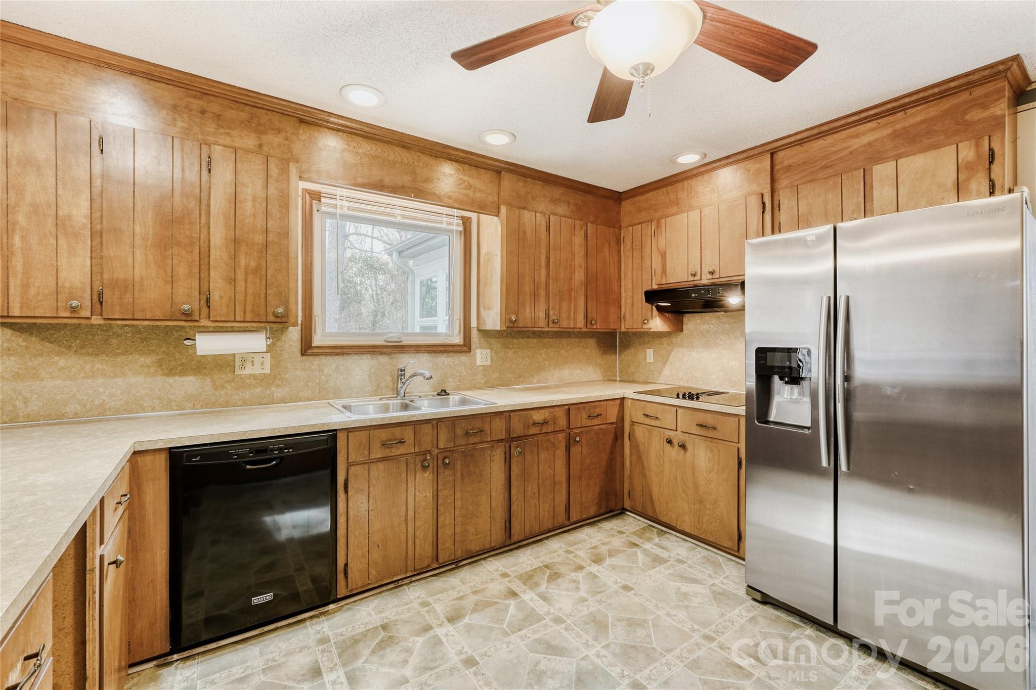 104 McArthur Avenue SE — Concord