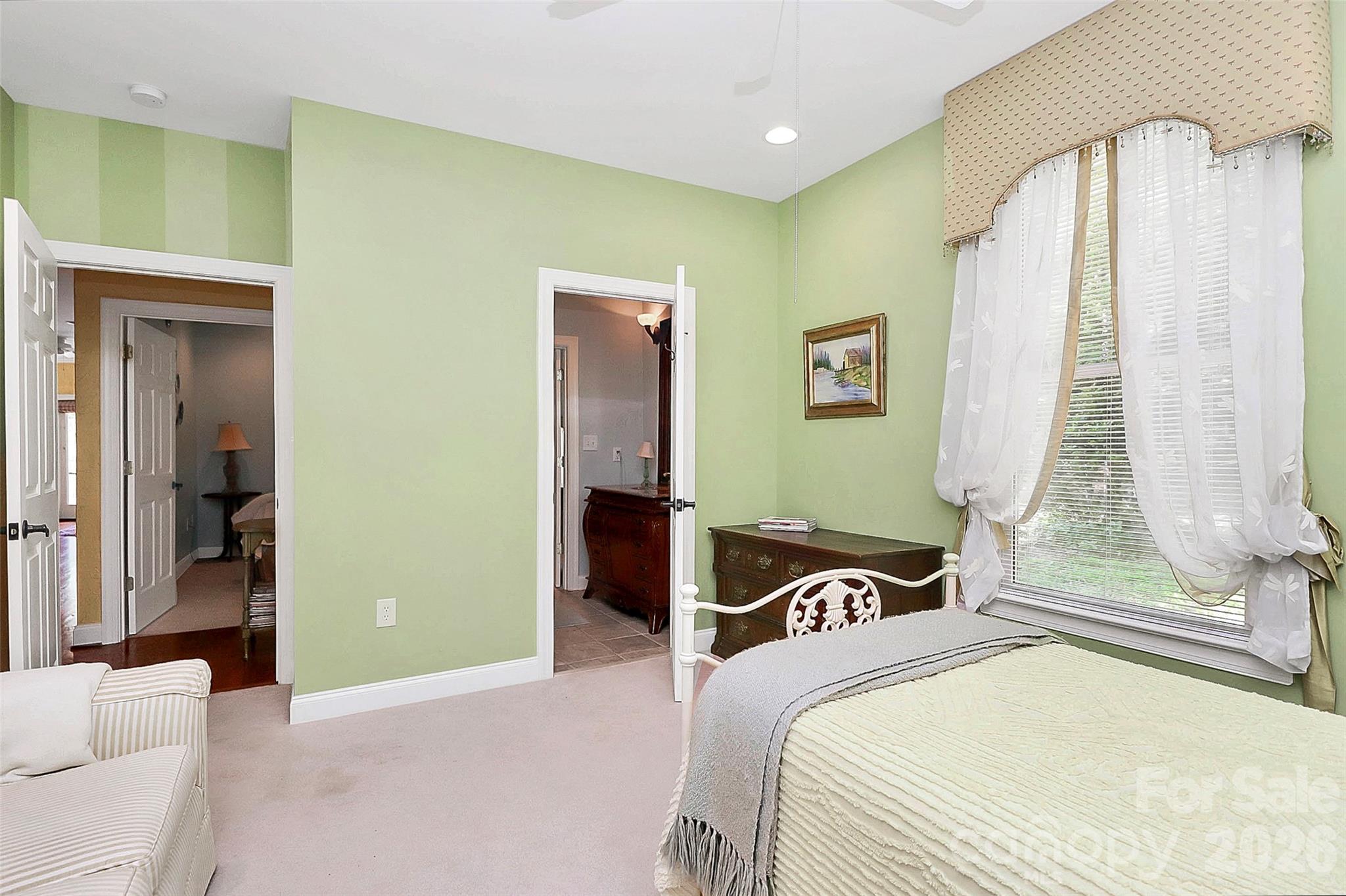 729 Lochaven Road — Waxhaw