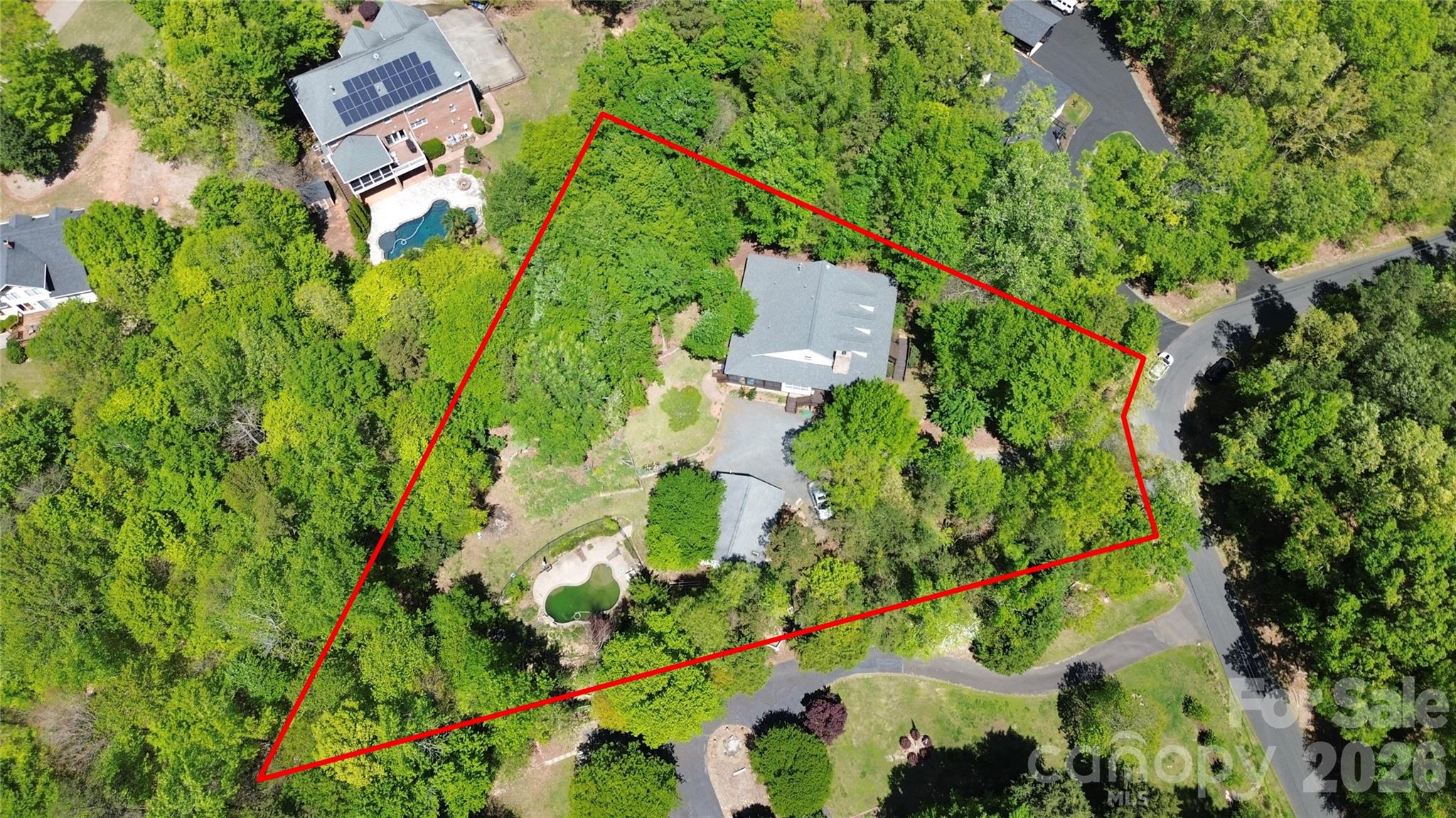 729 Lochaven Road — Waxhaw