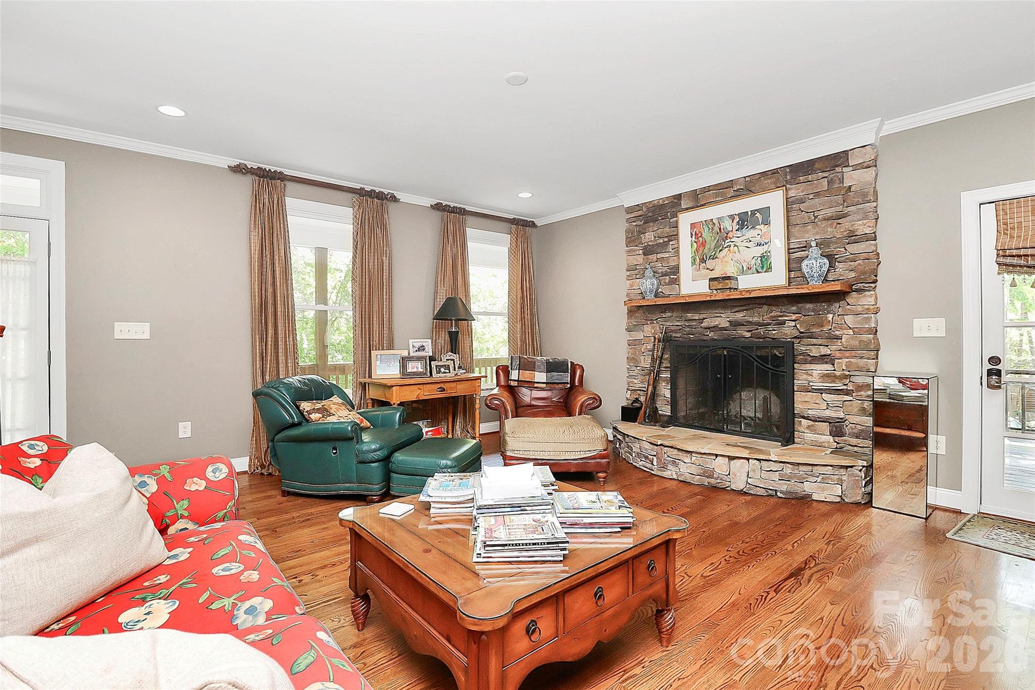 729 Lochaven Road — Waxhaw