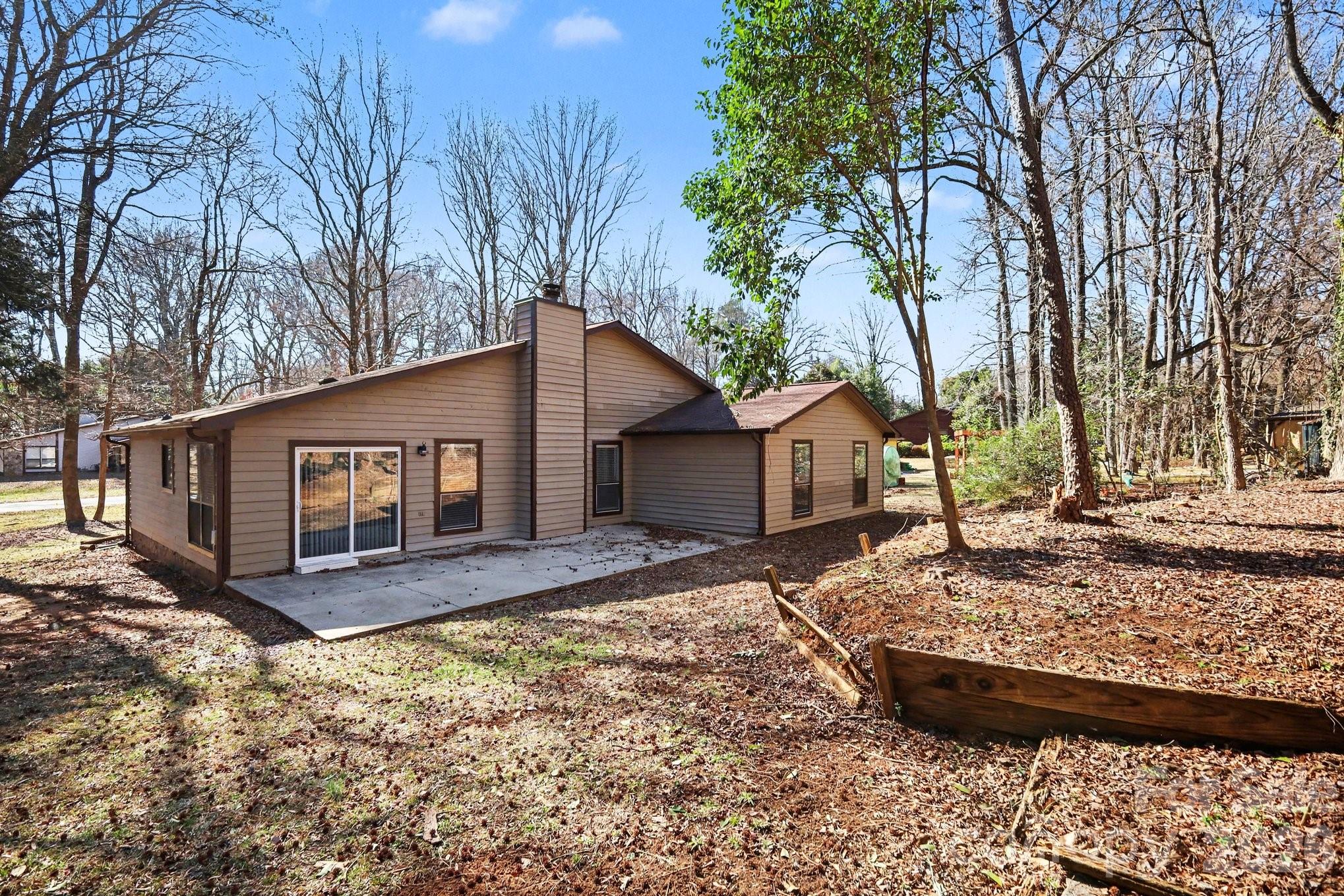 7341 Elwood Drive — Charlotte
