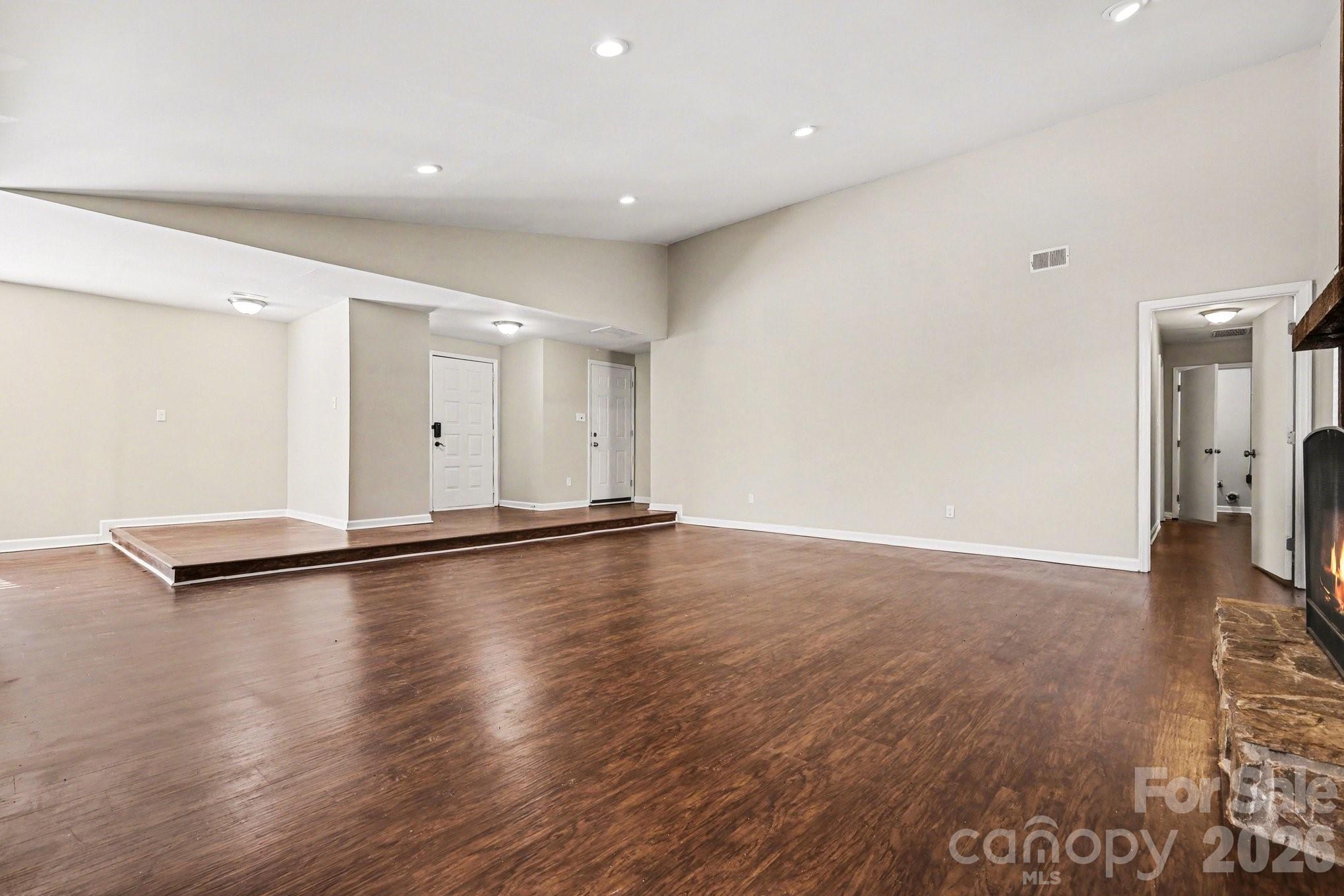 7341 Elwood Drive — Charlotte