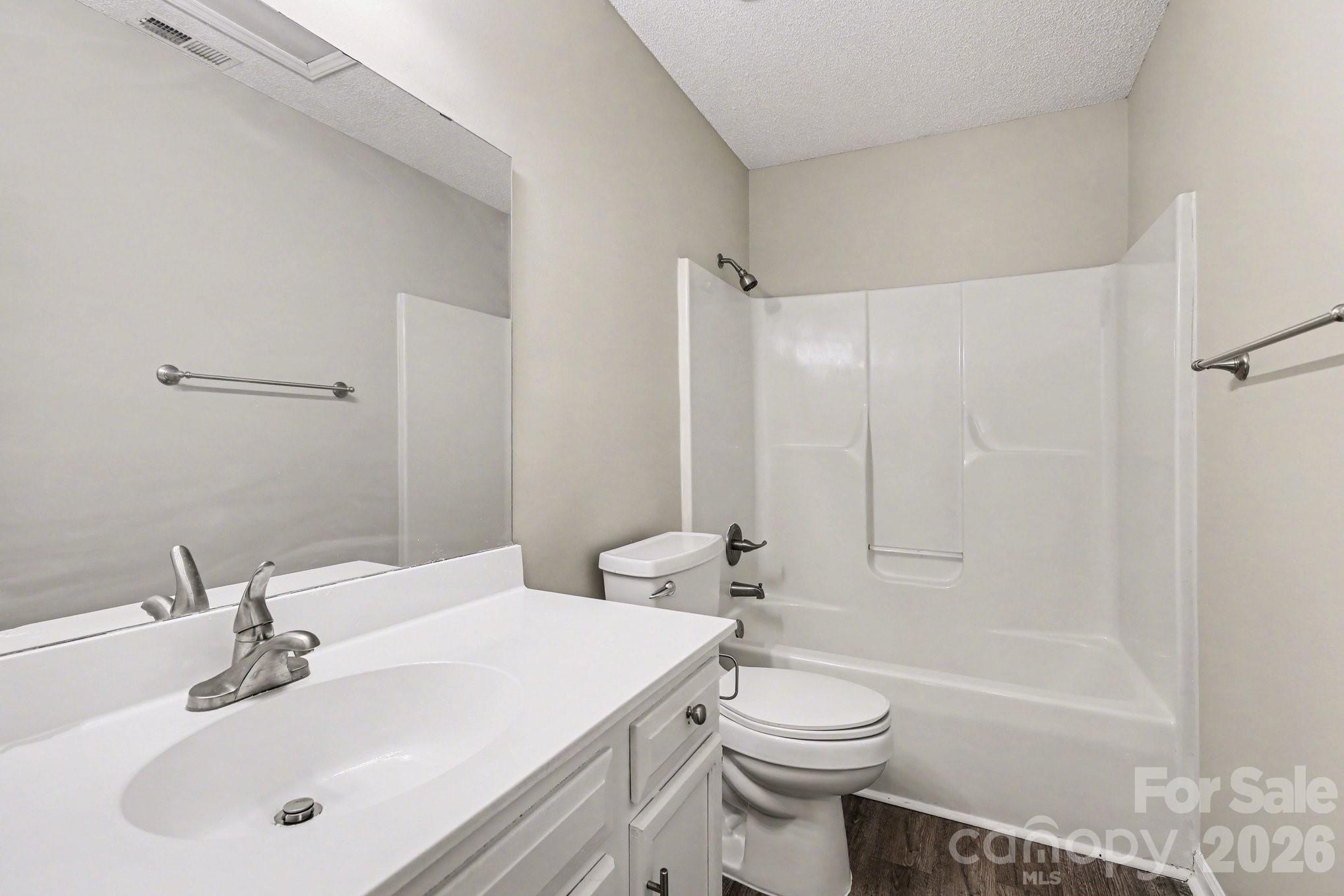 5932 Scots Bluff Drive — Charlotte