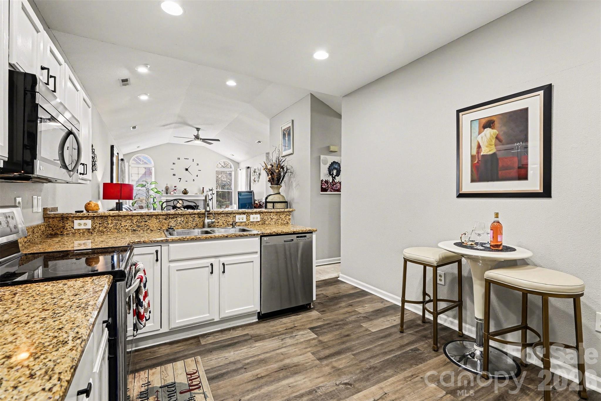 8057 Sultana Circle — Charlotte