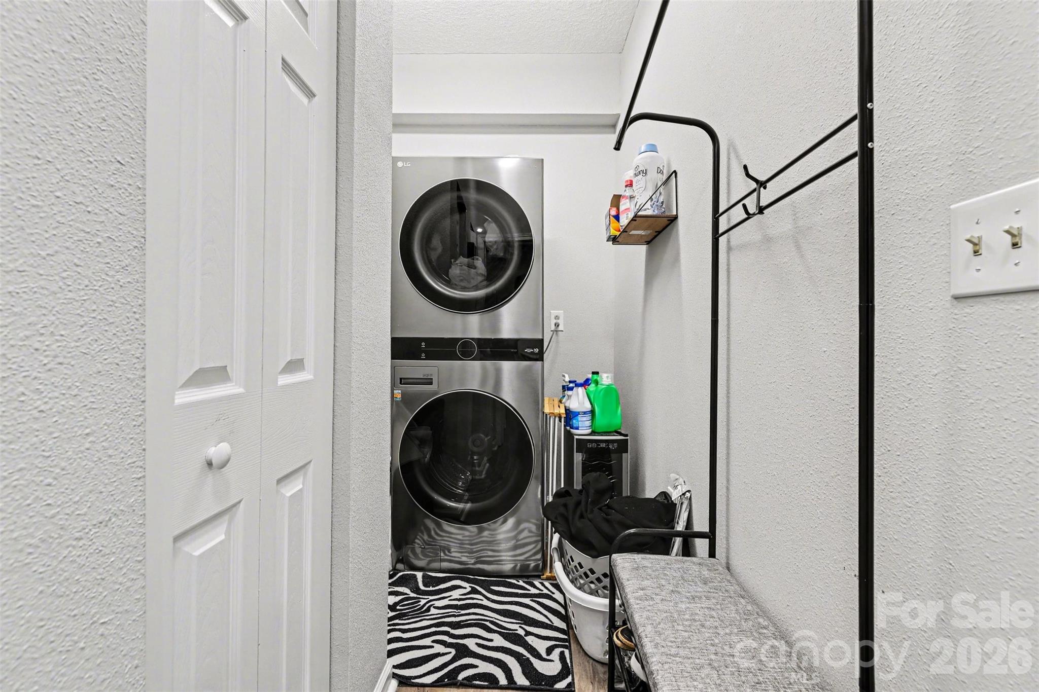 8057 Sultana Circle — Charlotte