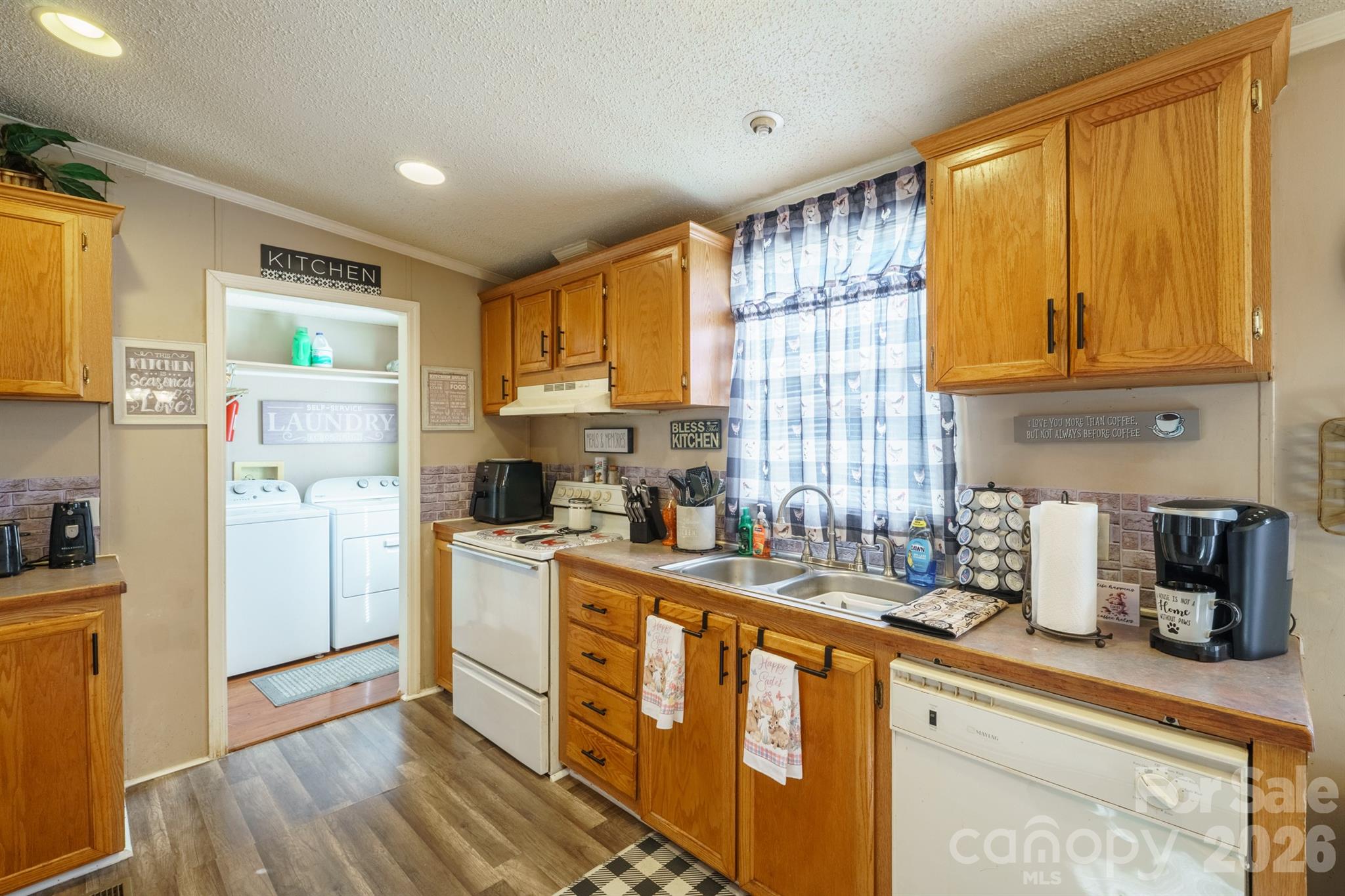 1049 Ramsey Street — Stanley