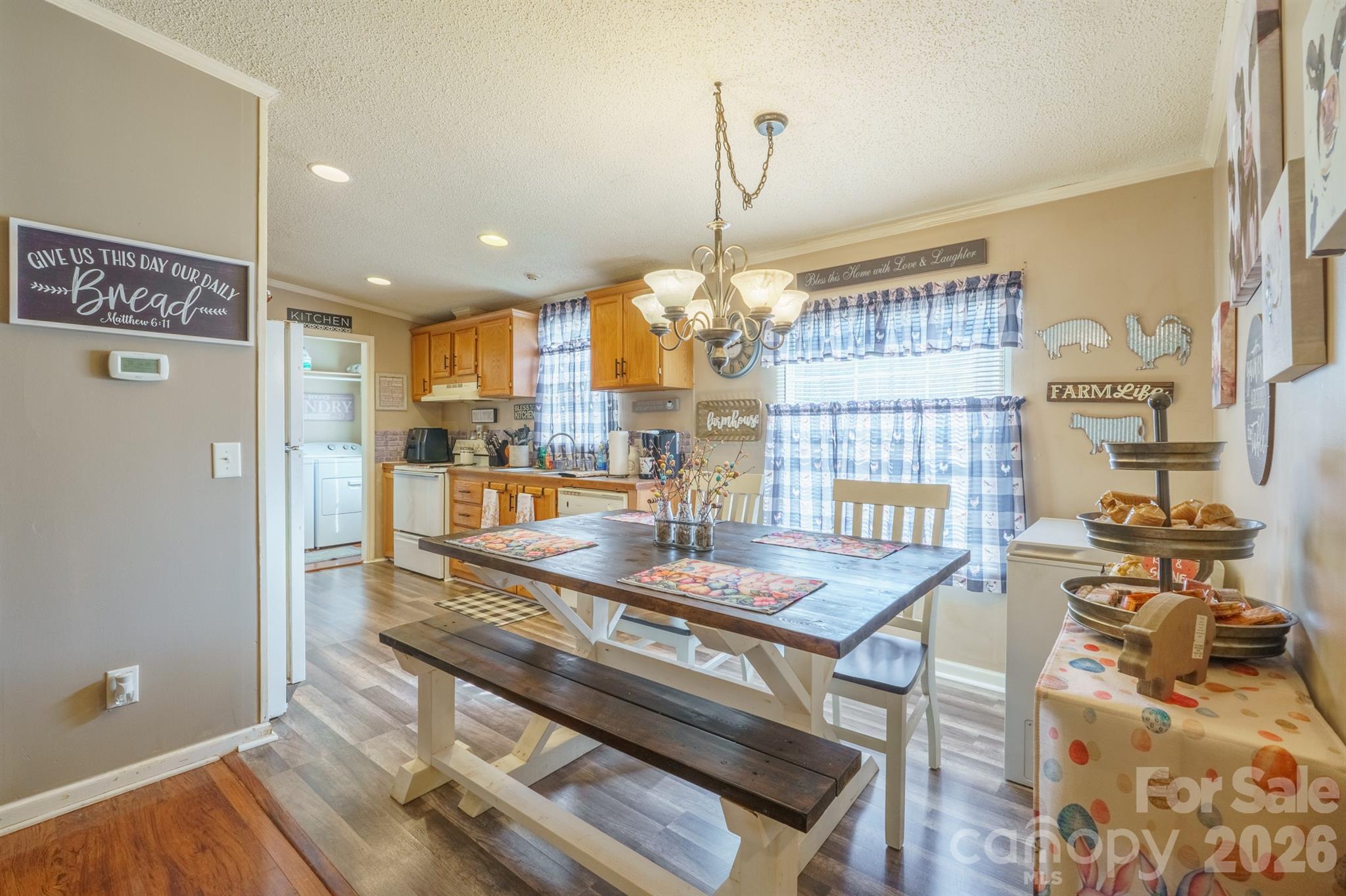1049 Ramsey Street — Stanley