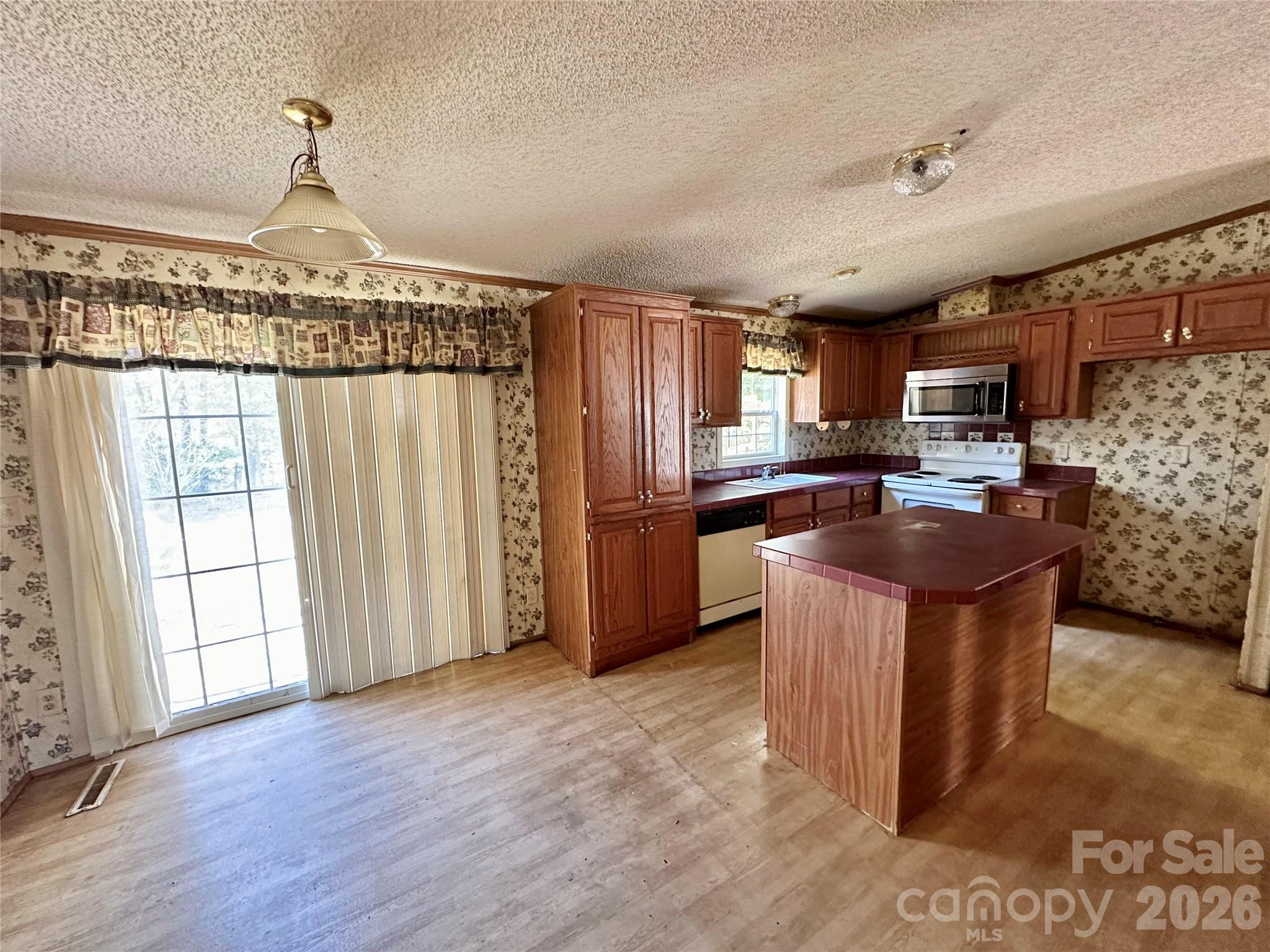 276 Ostwalt Amity Road — Troutman