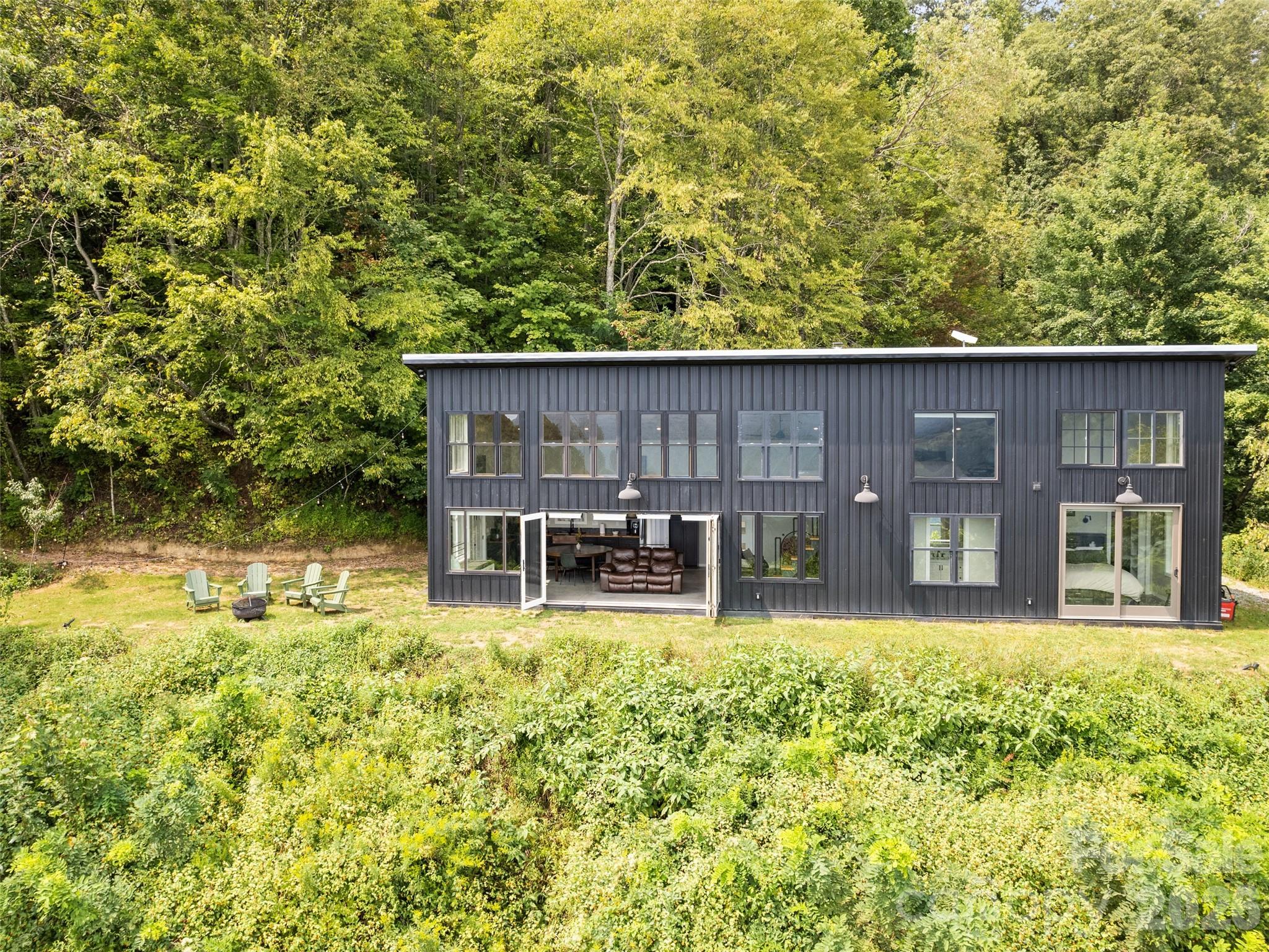 1225 Clark Road — Clyde