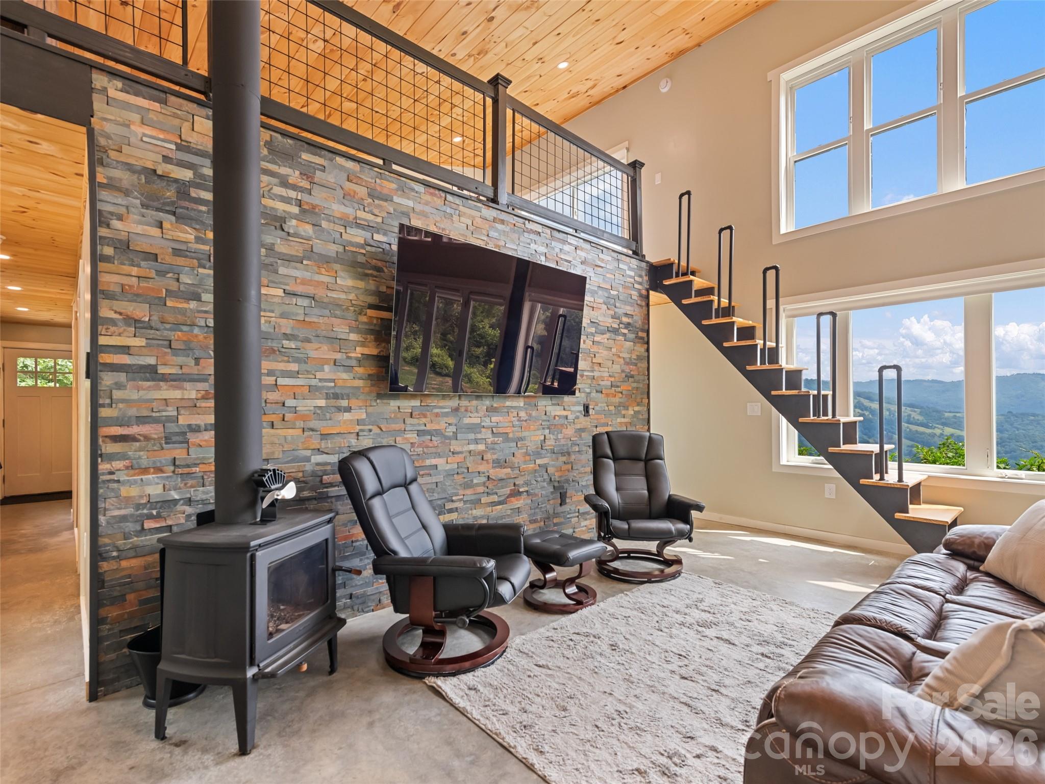 1225 Clark Road — Clyde