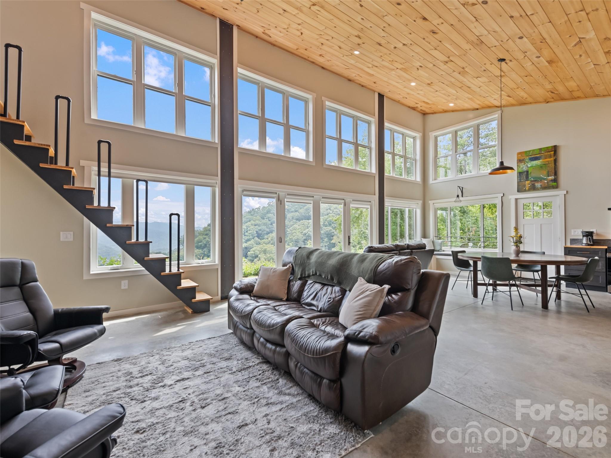 1225 Clark Road — Clyde