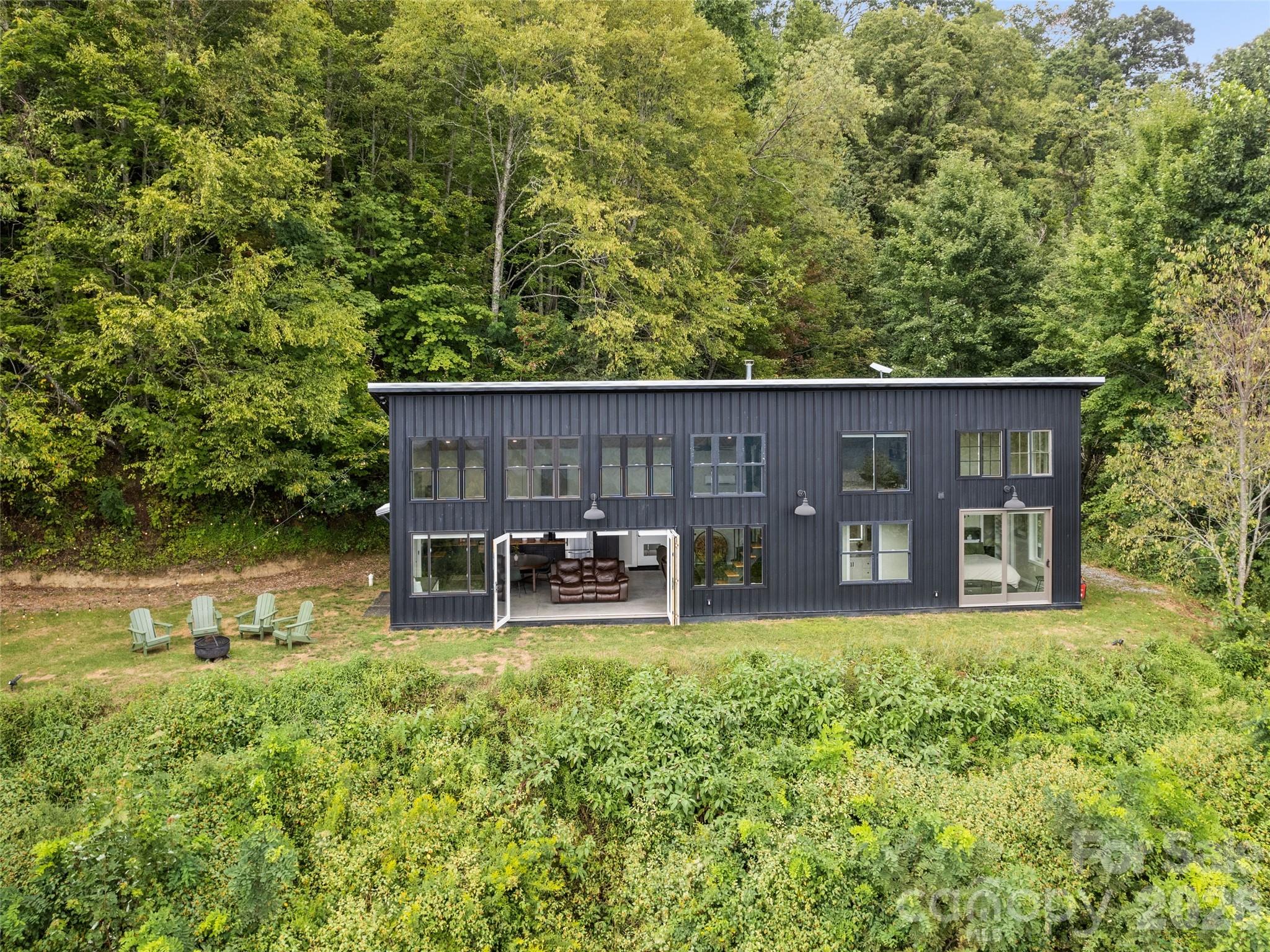 1225 Clark Road — Clyde