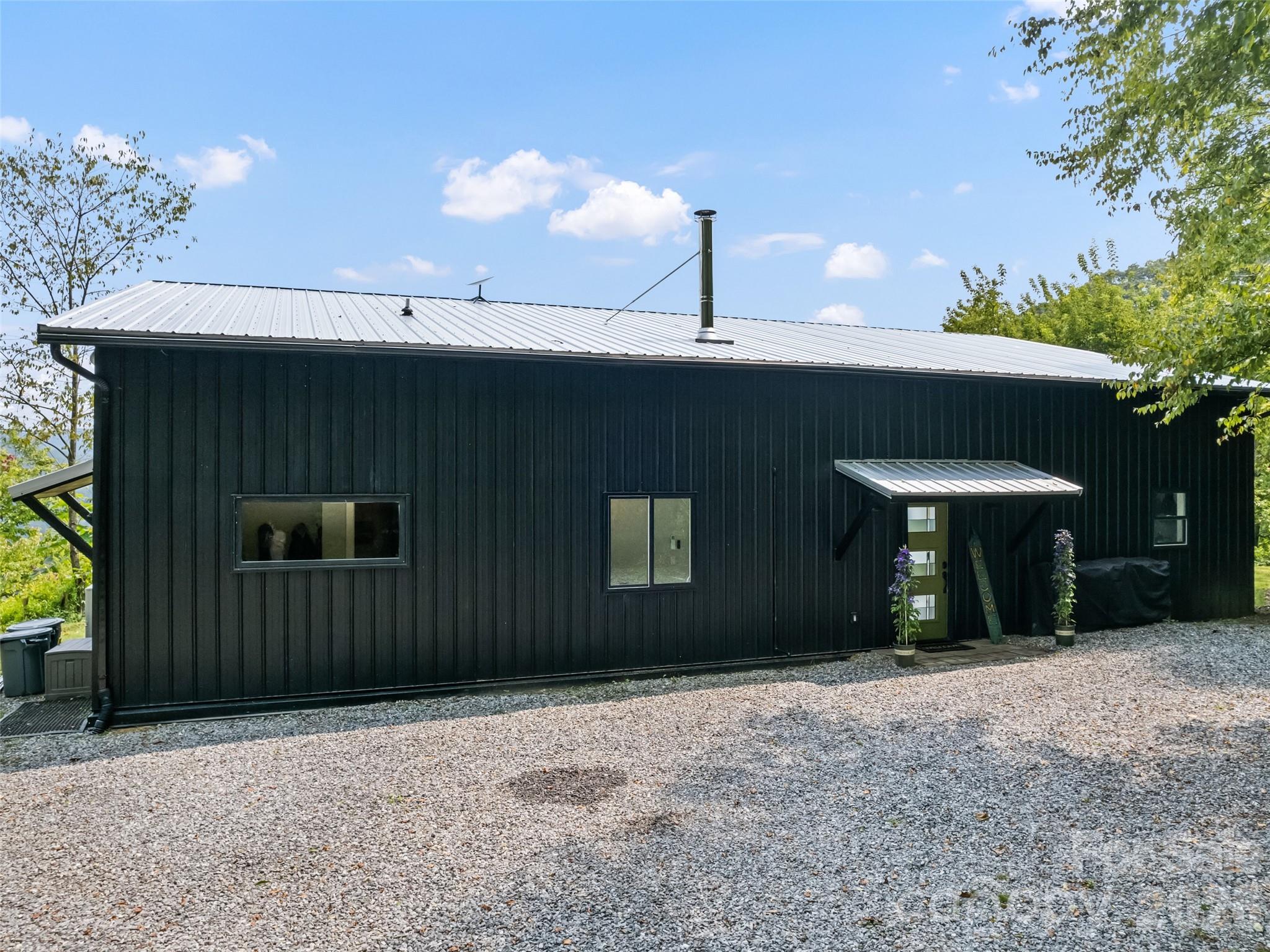 1225 Clark Road — Clyde